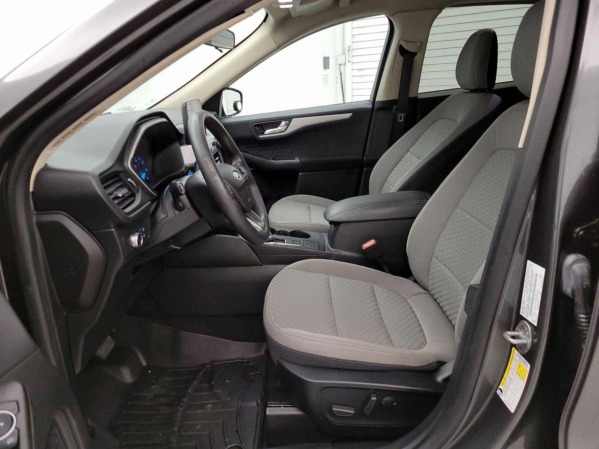 Thumbnail: 2020 Ford Escape - 11