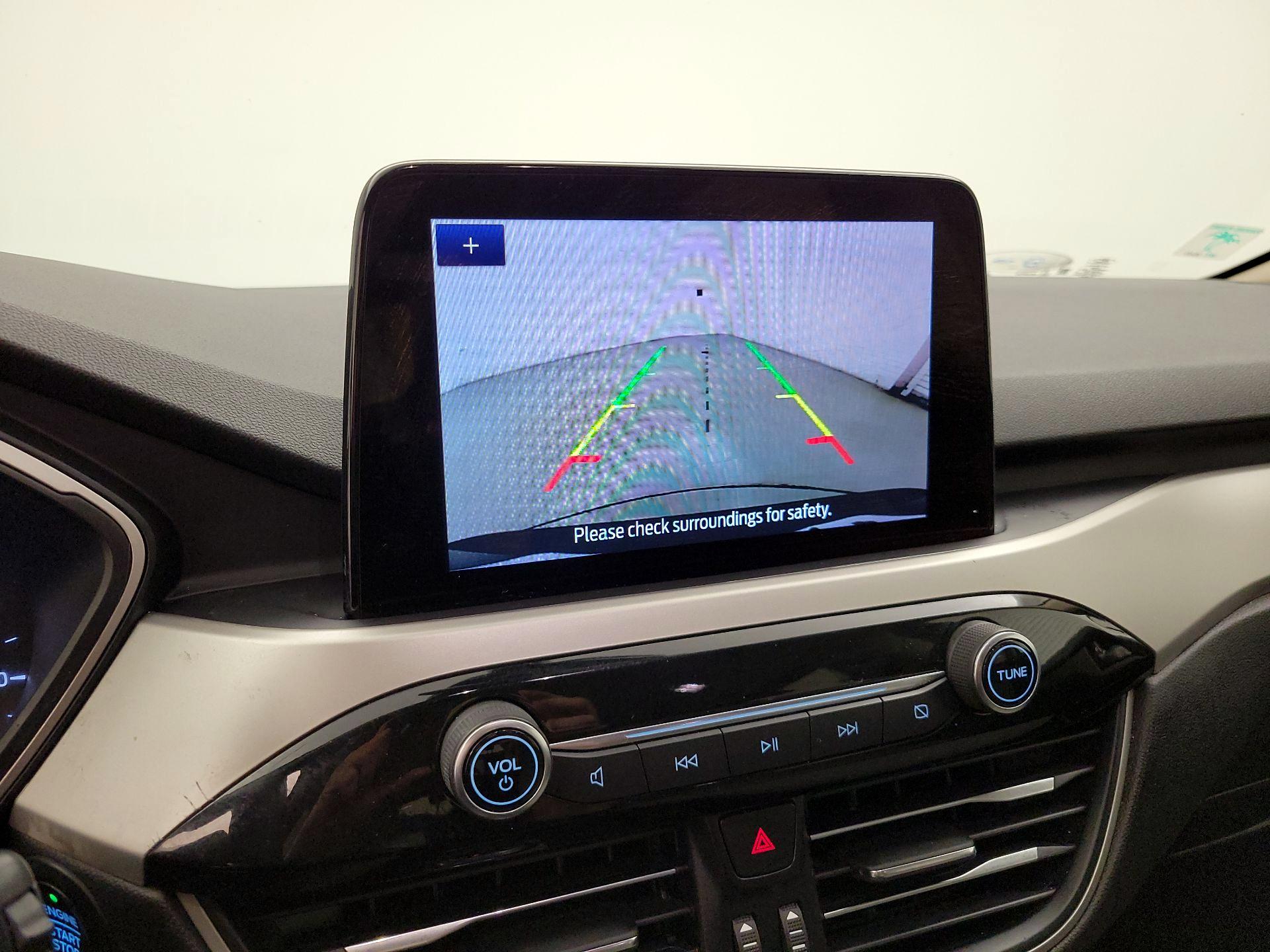 Thumbnail: 2020 Ford Escape - 14