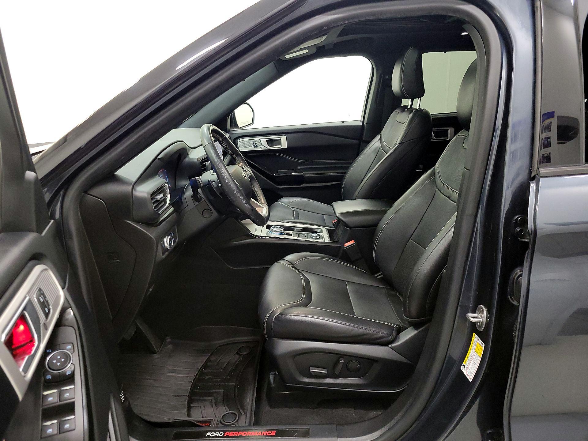 Thumbnail: 2022 Ford Explorer - 11