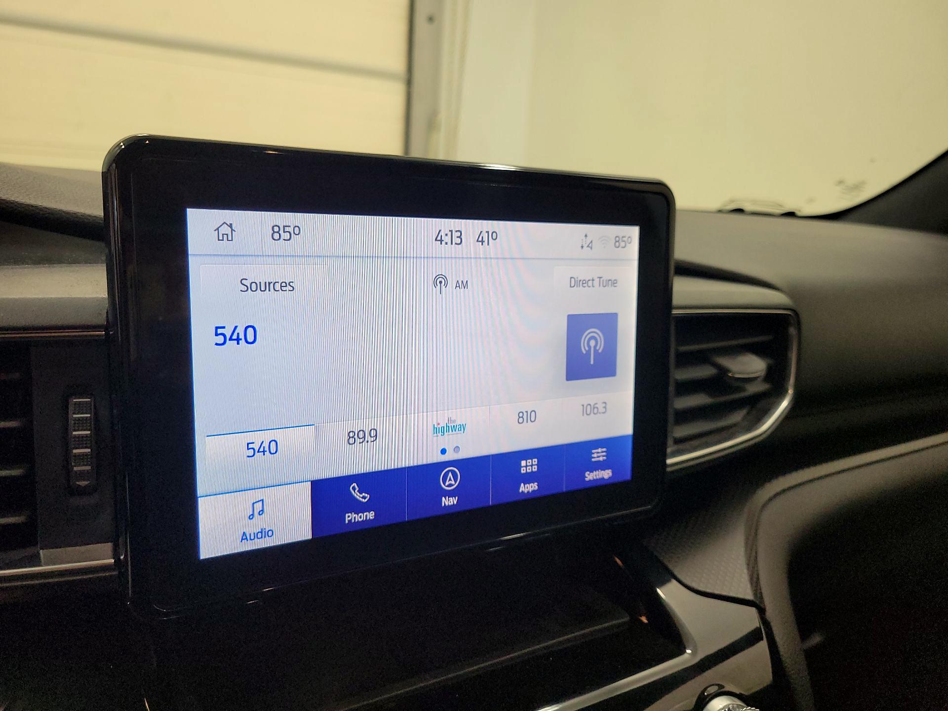 Thumbnail: 2022 Ford Explorer - 16