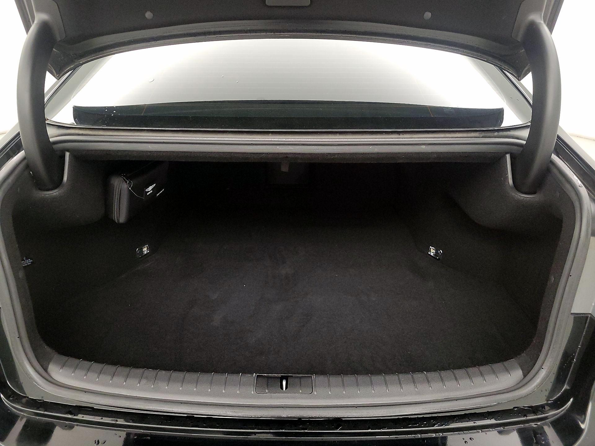 Thumbnail: 2017 Genesis G80 - 20