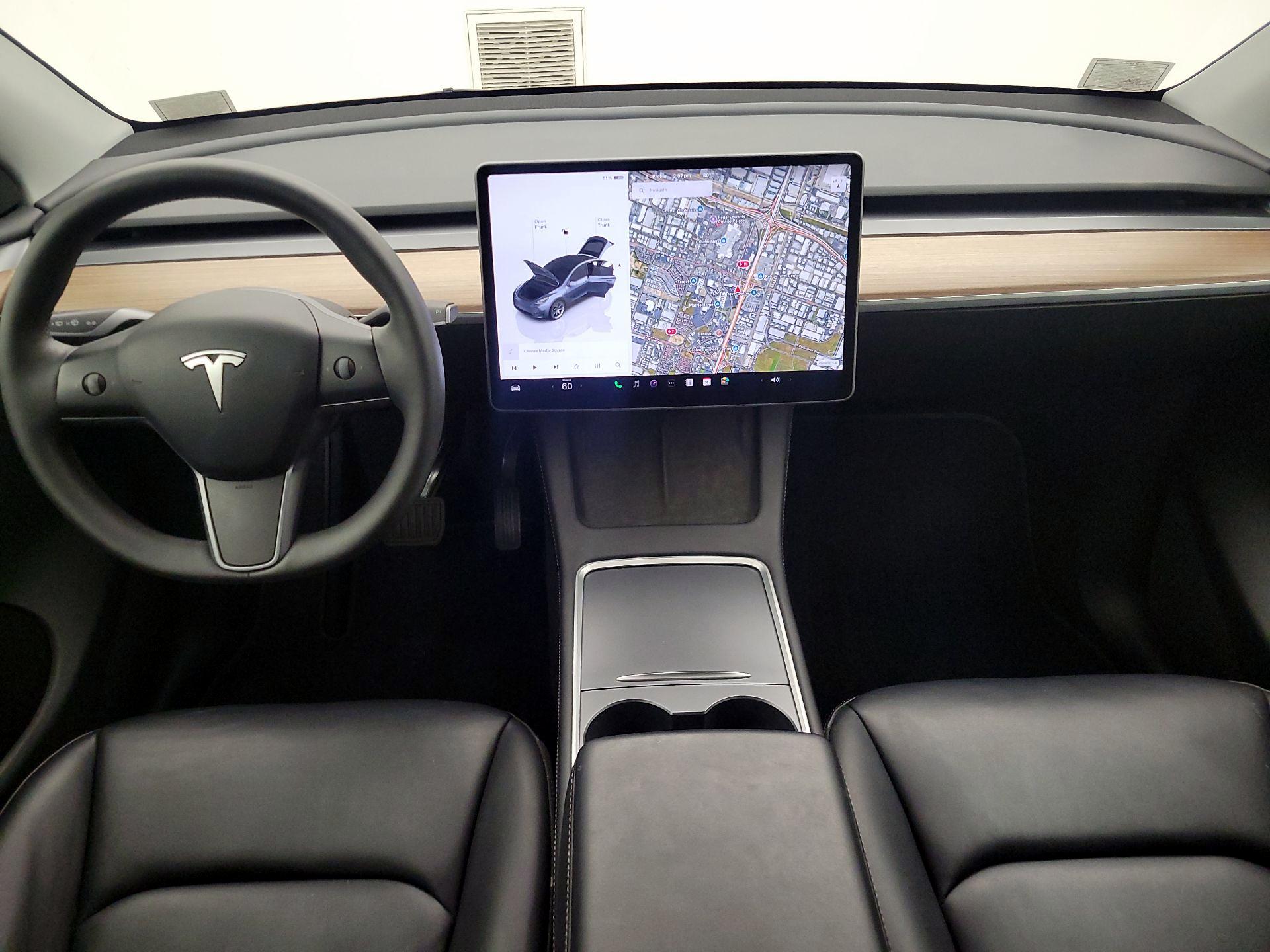 Thumbnail: 2023 Tesla Model Y - 9