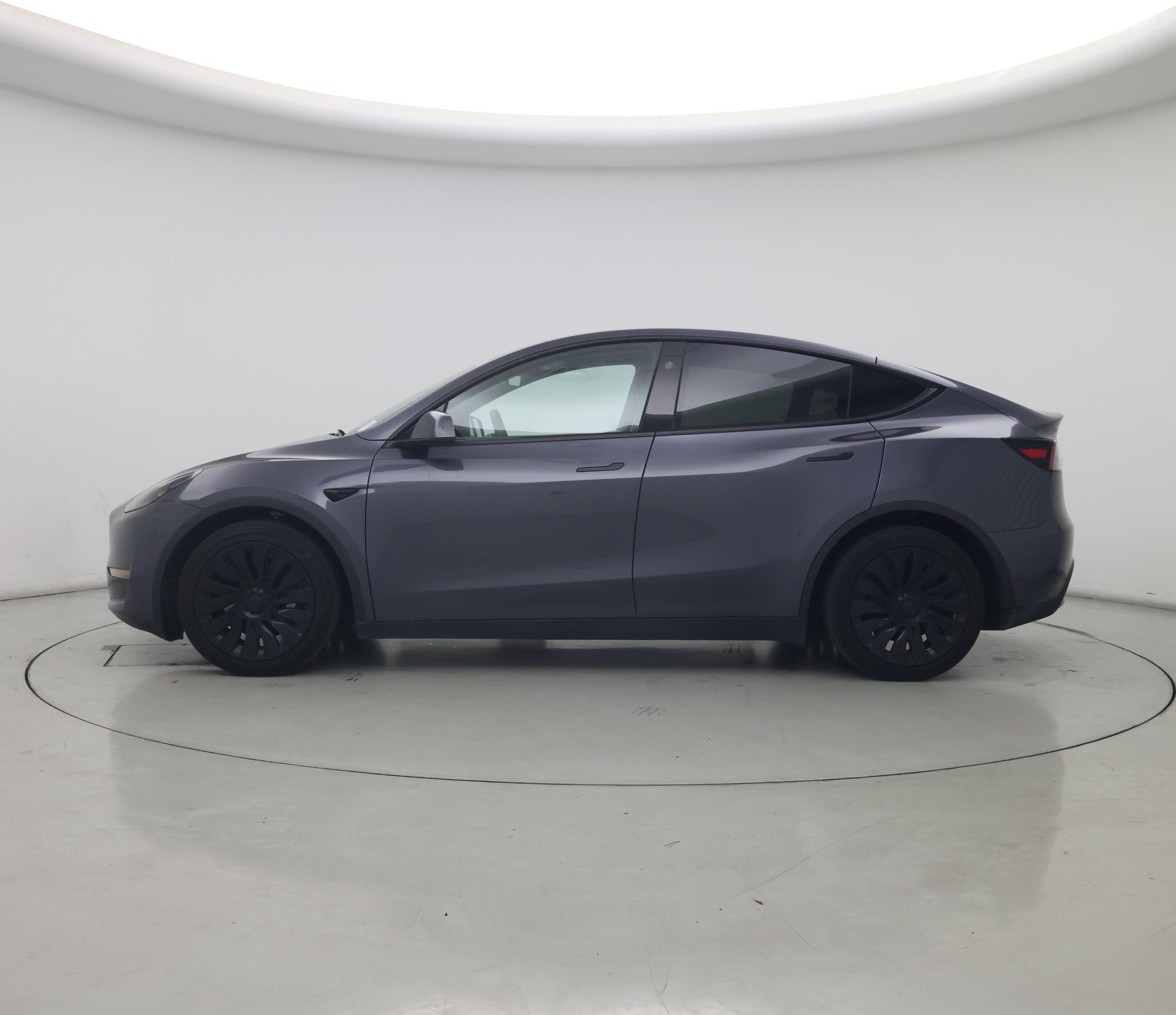 Thumbnail: 2023 Tesla Model Y - 3