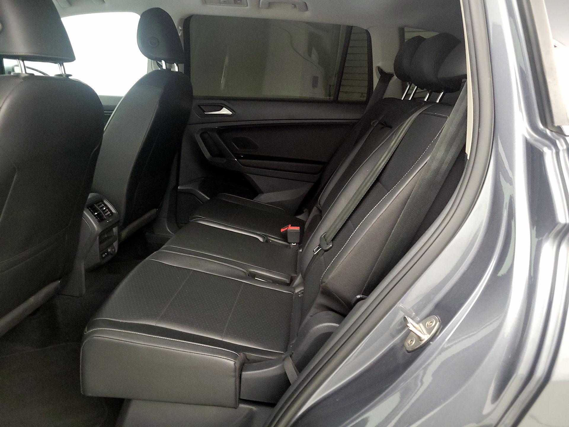 Thumbnail: 2020 Volkswagen Tiguan - 19