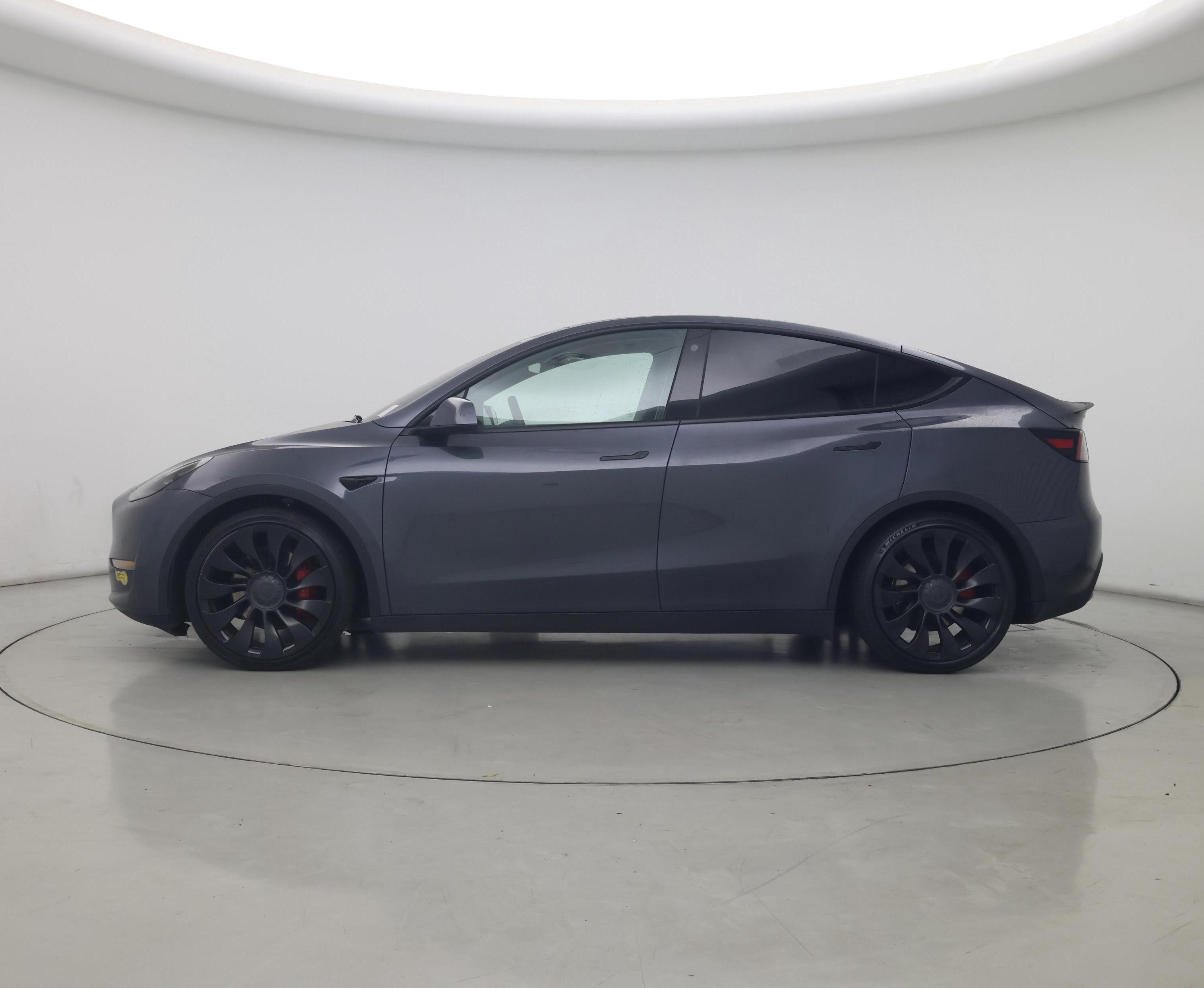 Thumbnail: 2022 Tesla Model Y - 3