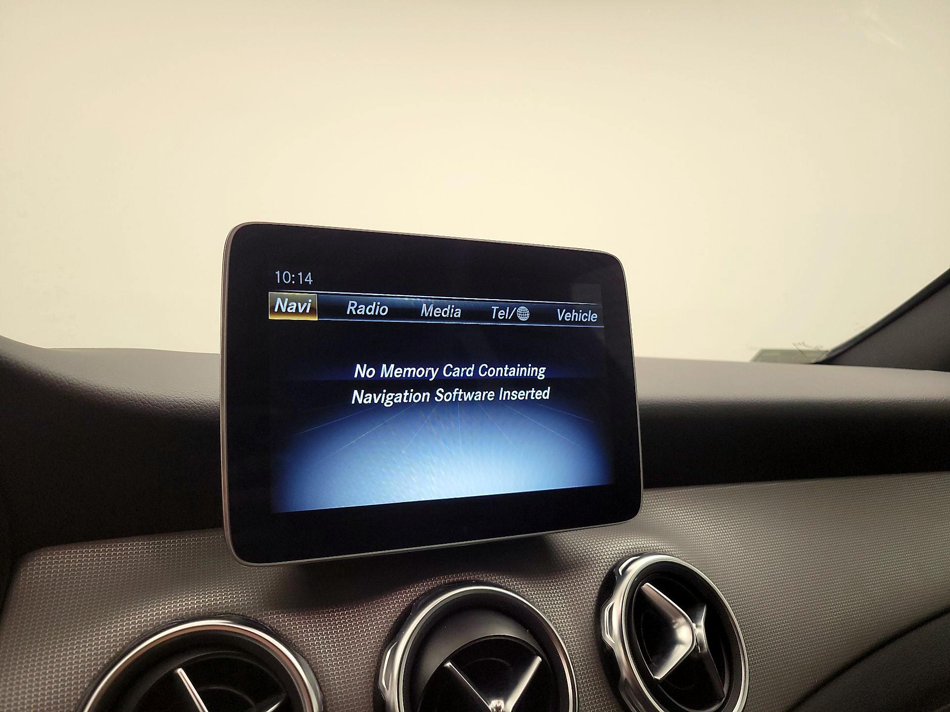 Thumbnail: 2020 Mercedes-Benz GLA - 14