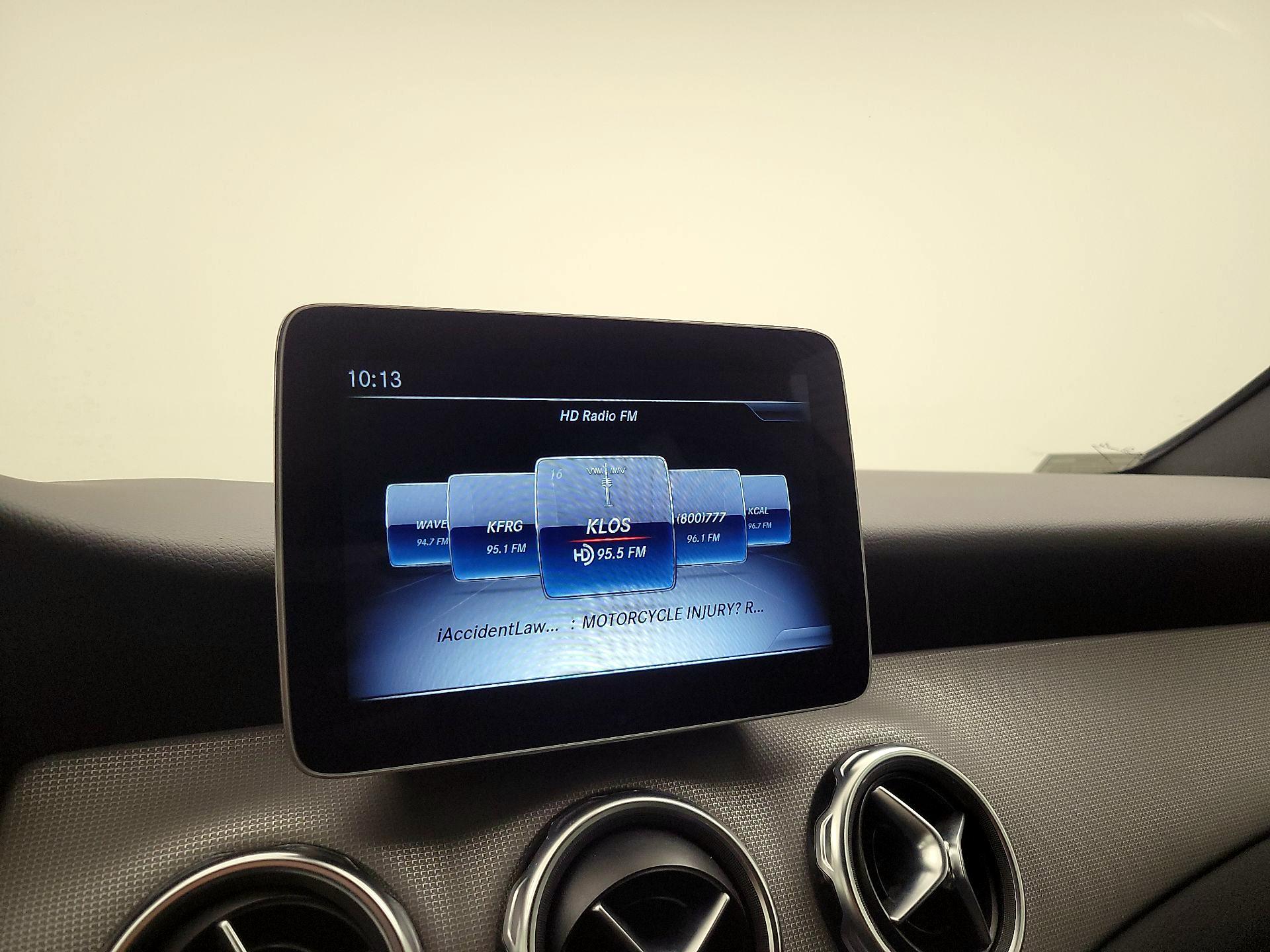 Thumbnail: 2020 Mercedes-Benz GLA - 16