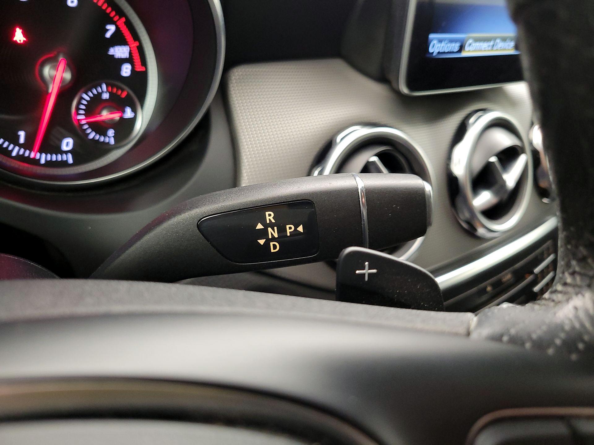 Thumbnail: 2020 Mercedes-Benz GLA - 18