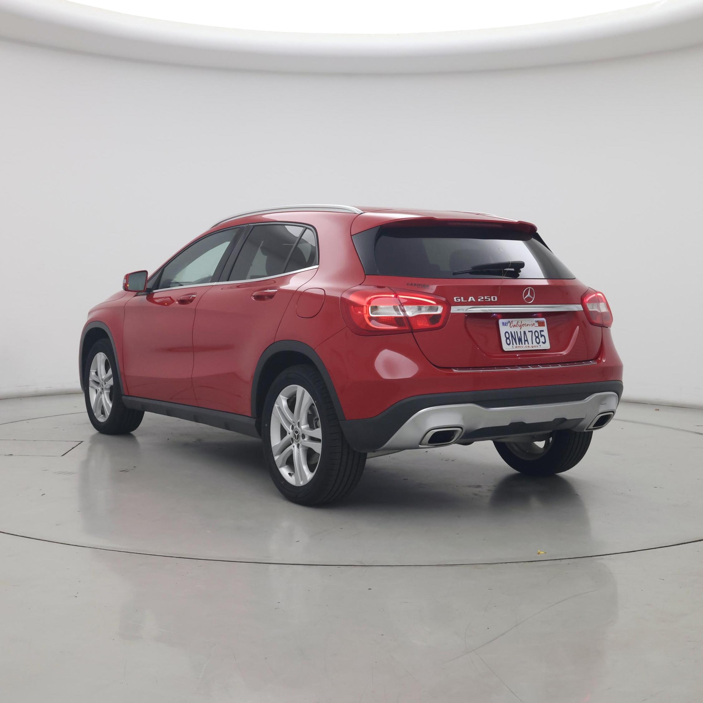 Thumbnail: 2020 Mercedes-Benz GLA - 2