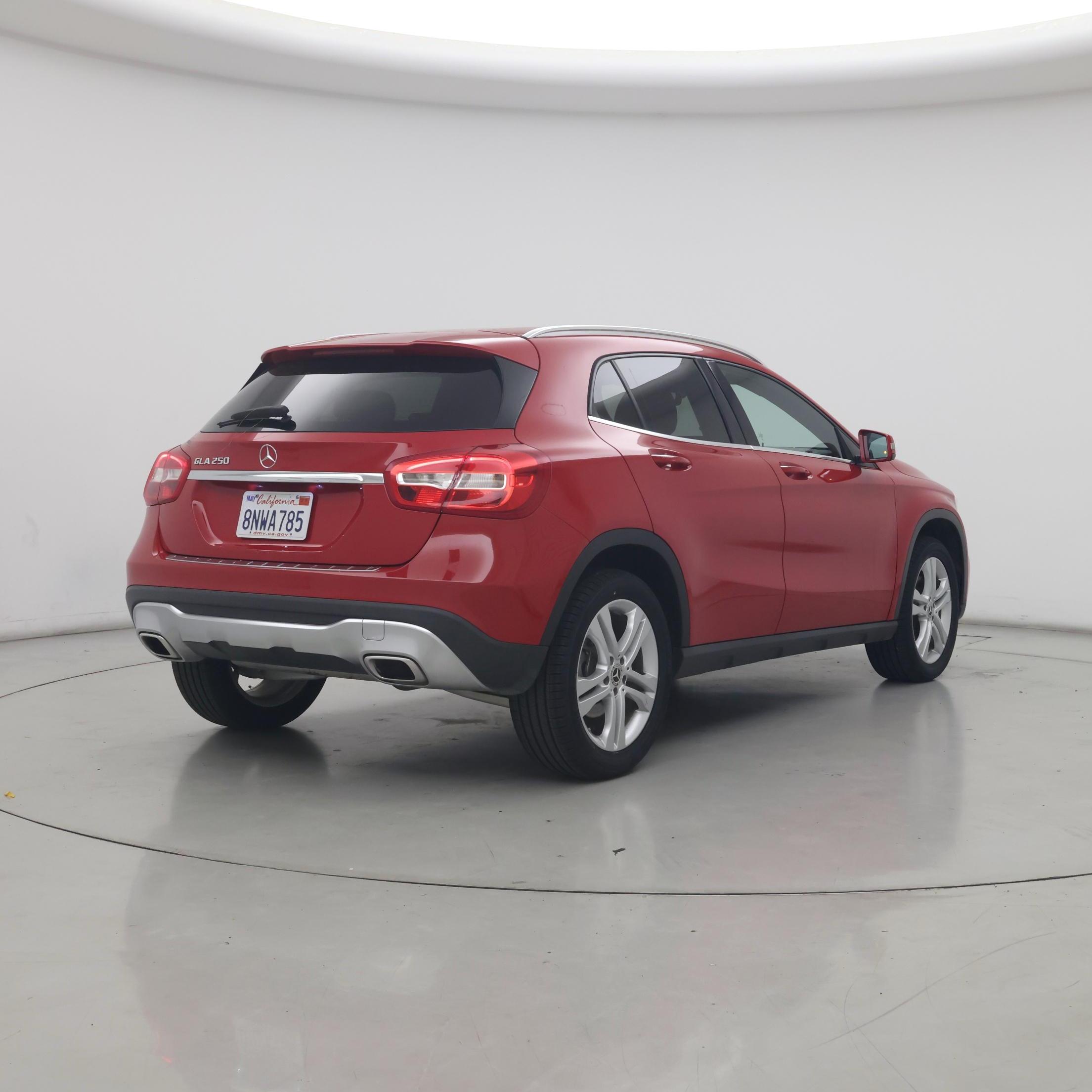 Thumbnail: 2020 Mercedes-Benz GLA - 8