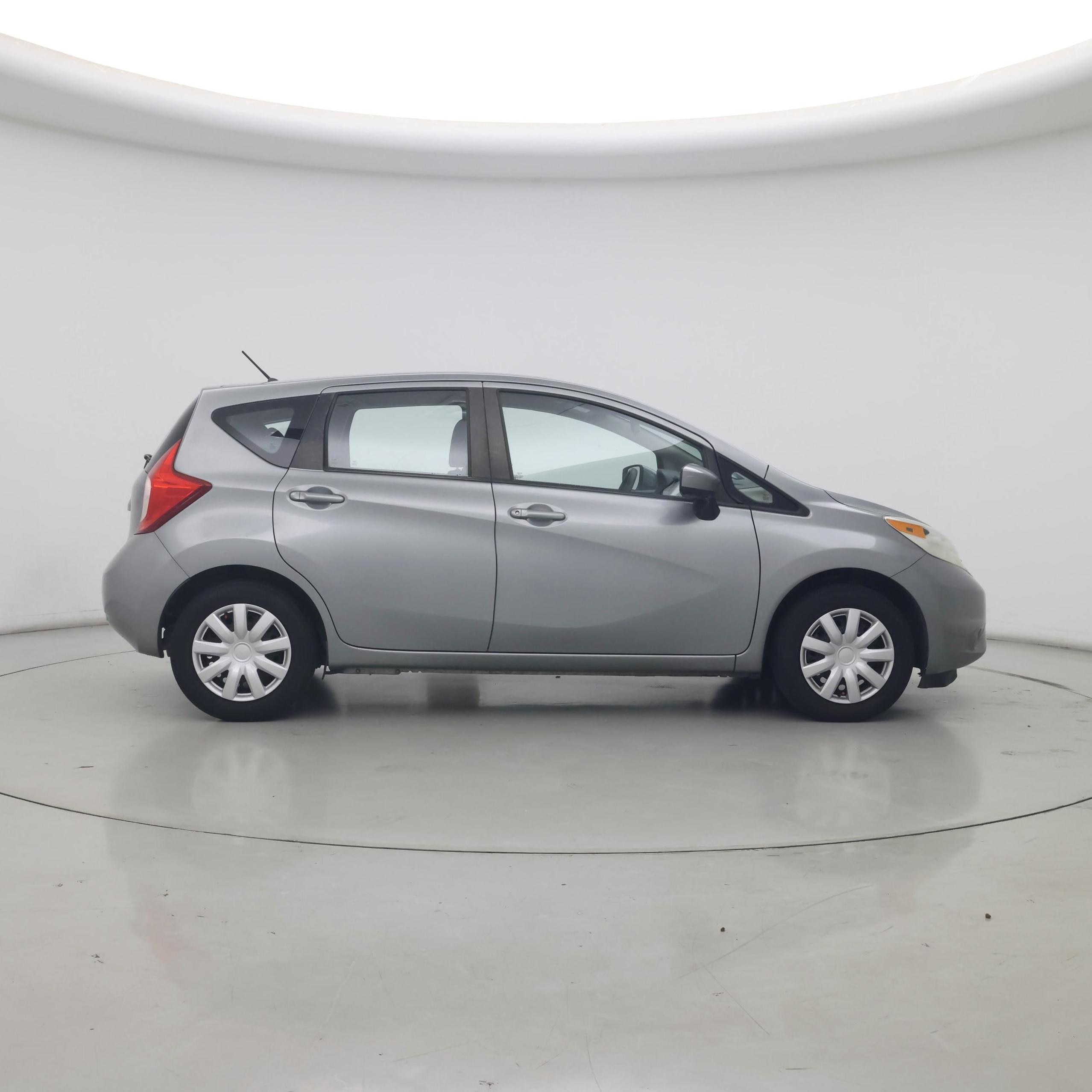 Thumbnail: 2015 Nissan Versa Note - 7