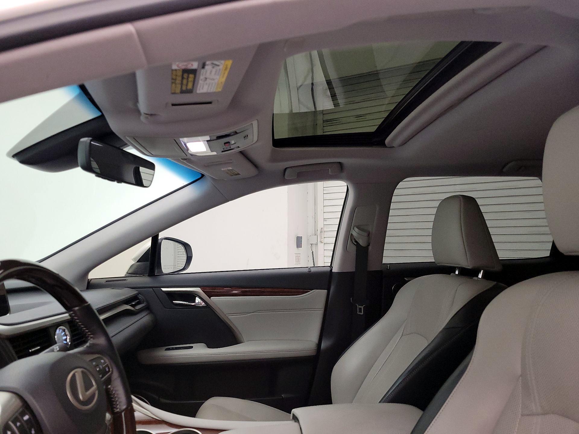 Thumbnail: 2019 Lexus RX - 20