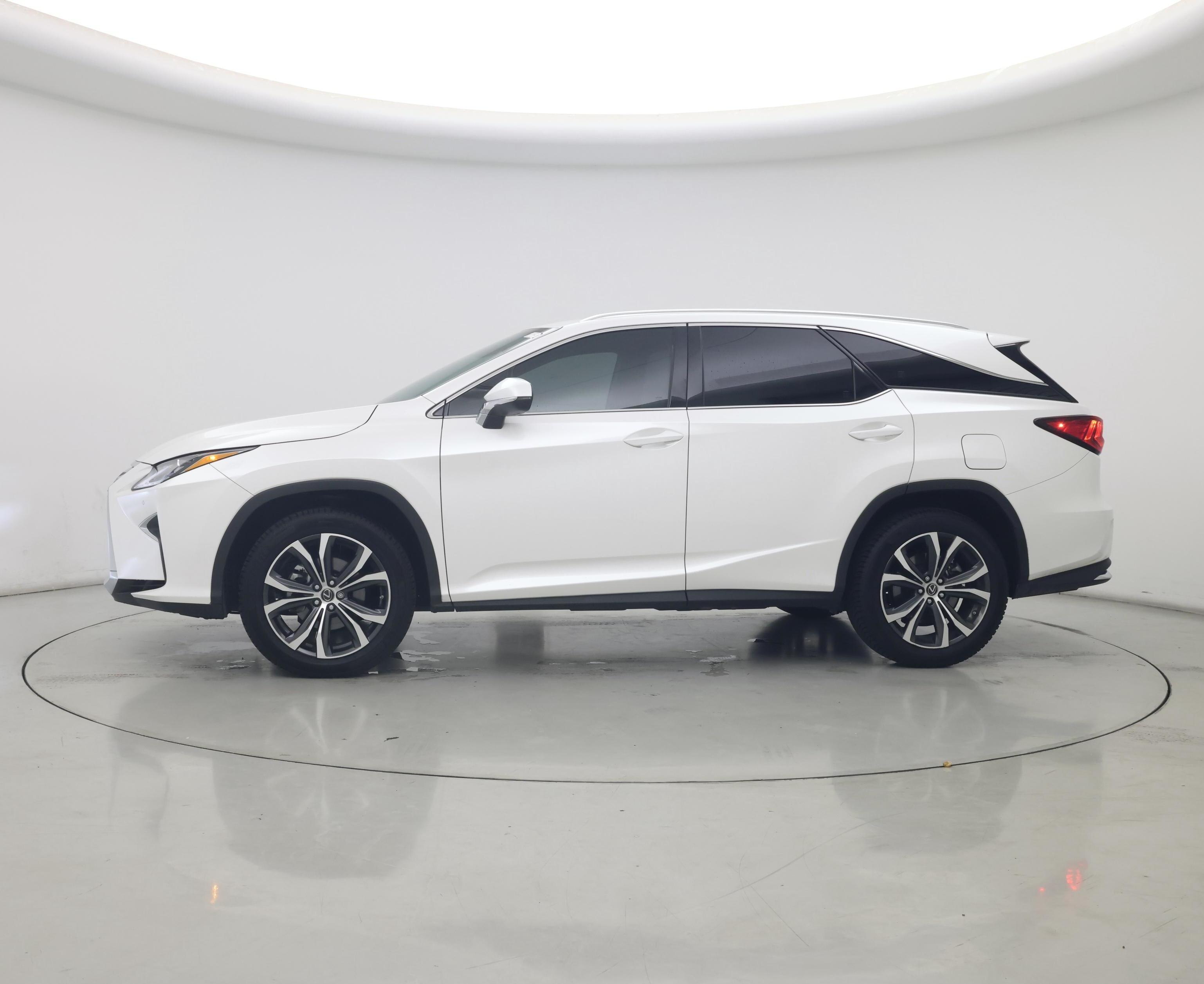 Thumbnail: 2019 Lexus RX - 3