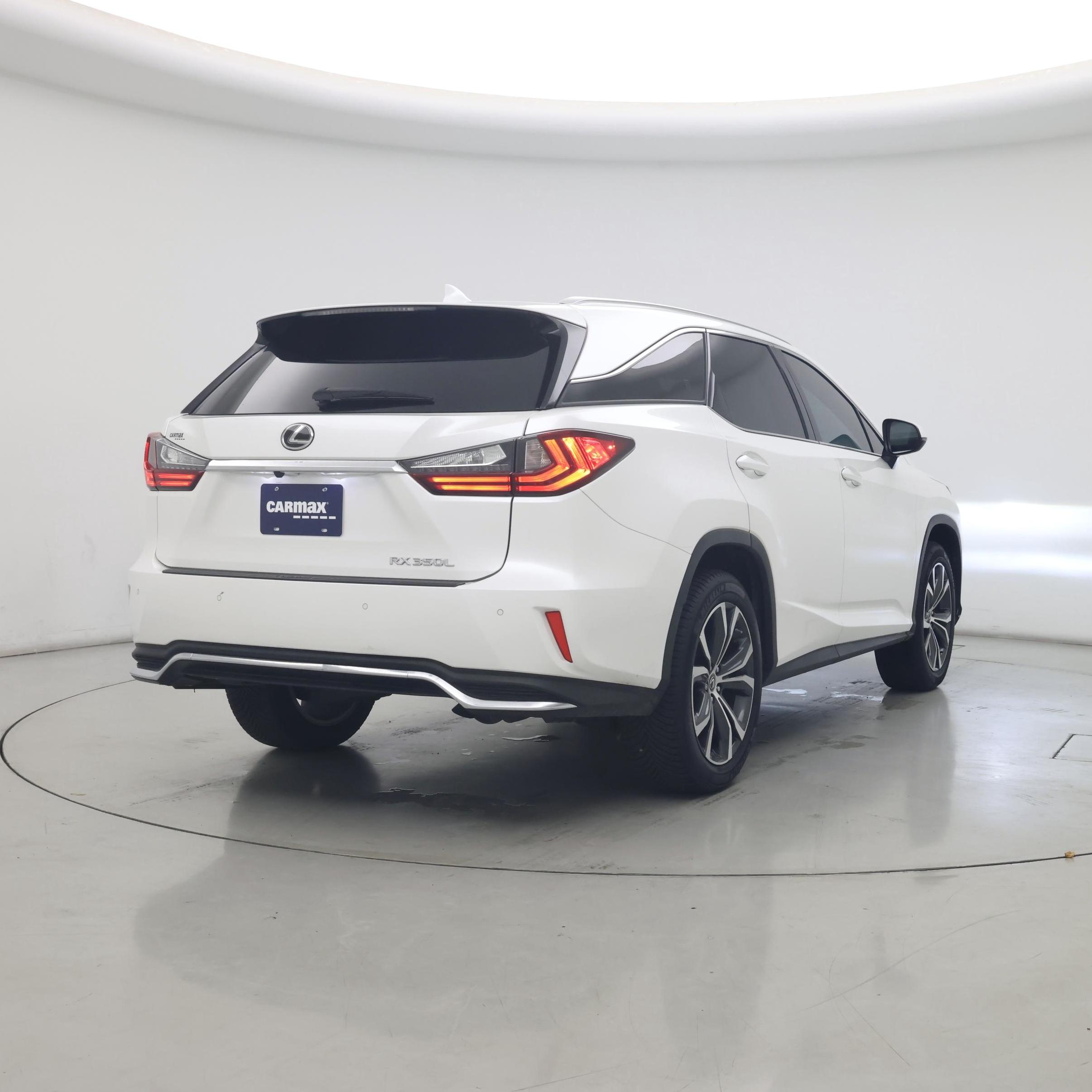 Thumbnail: 2019 Lexus RX - 8