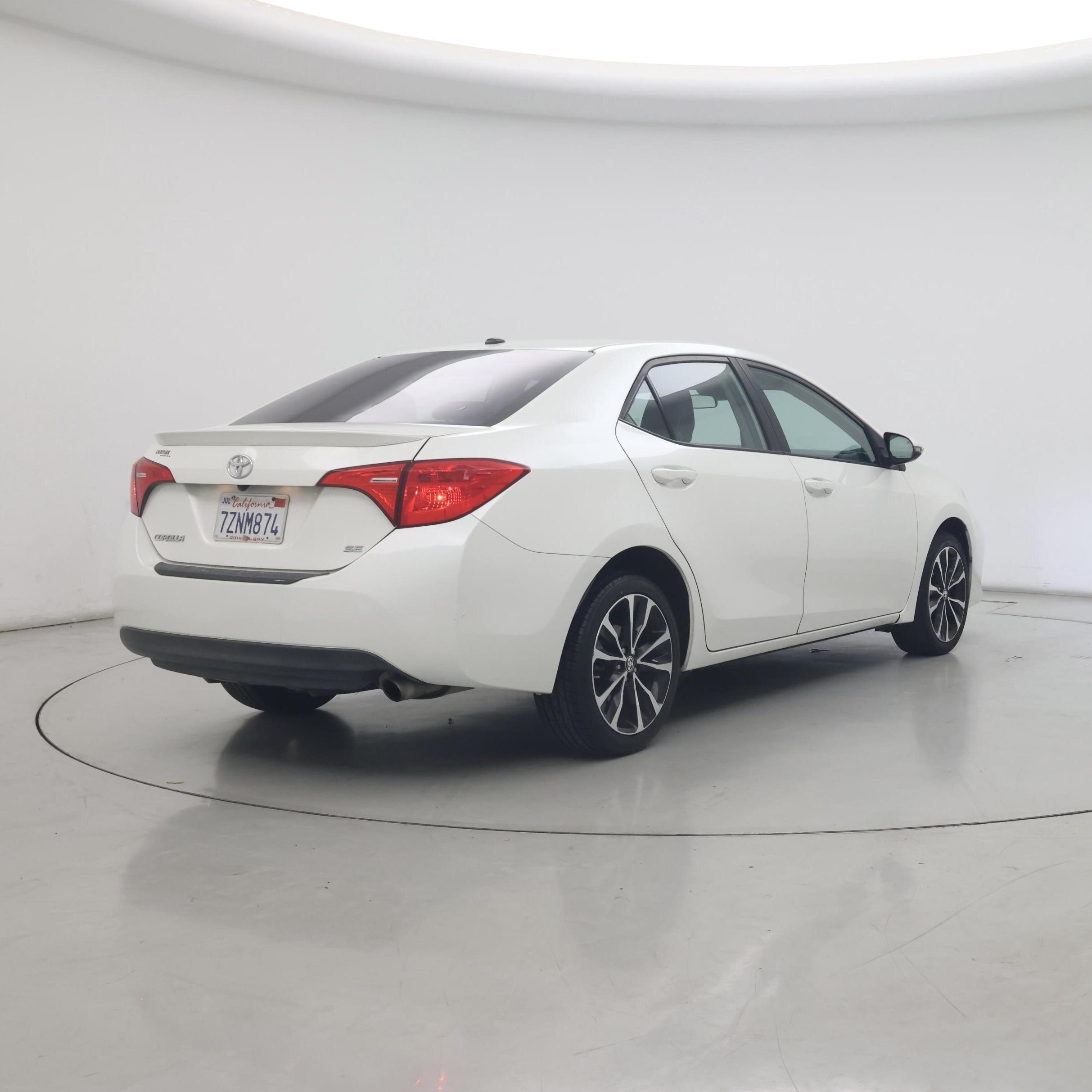 Thumbnail: 2017 Toyota Corolla - 8