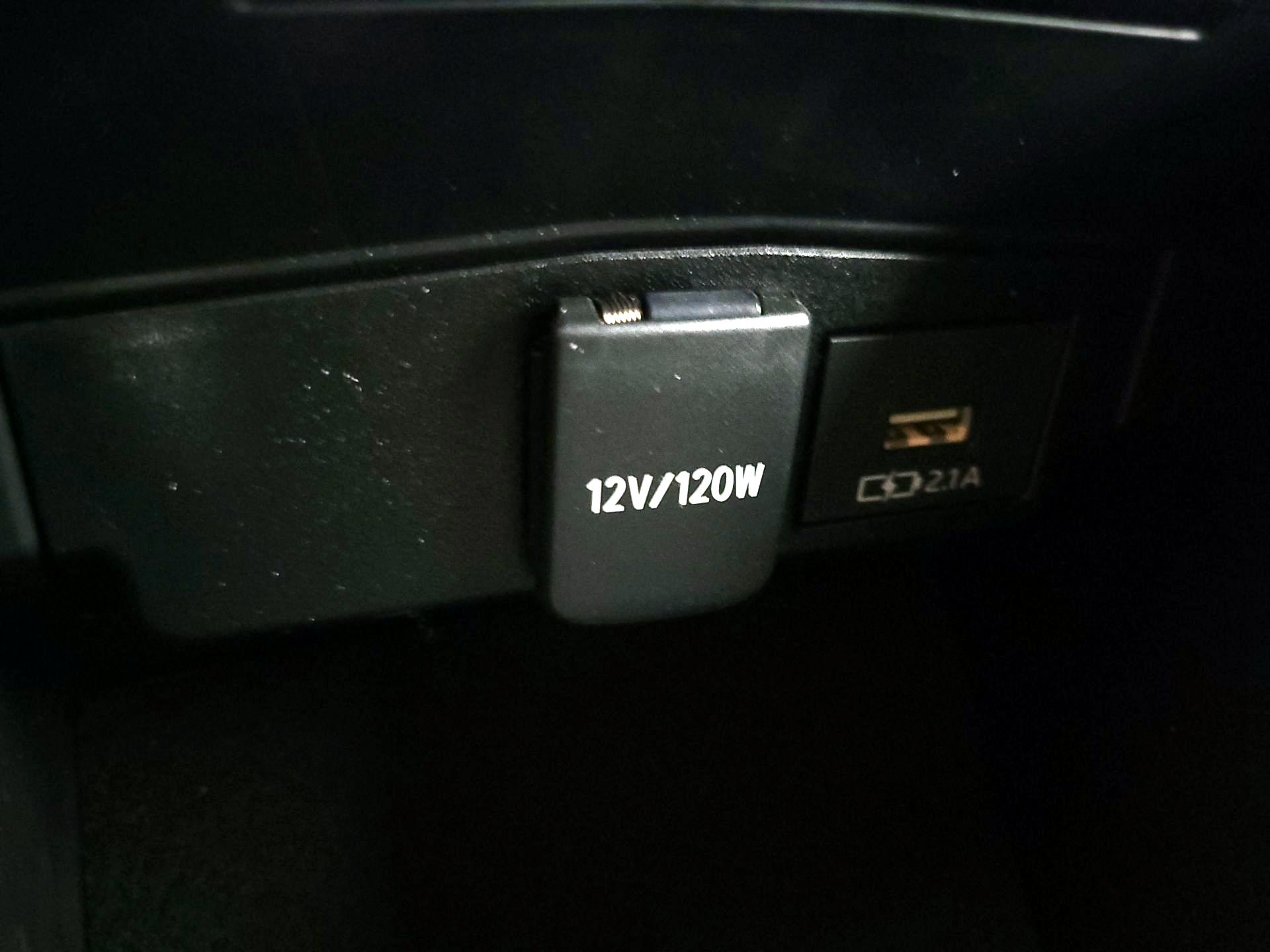 Thumbnail: 2020 Toyota Corolla - 18