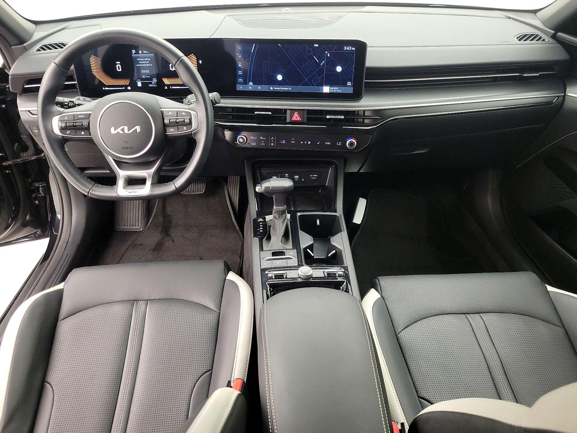 Thumbnail: 2025 Kia K5 - 9