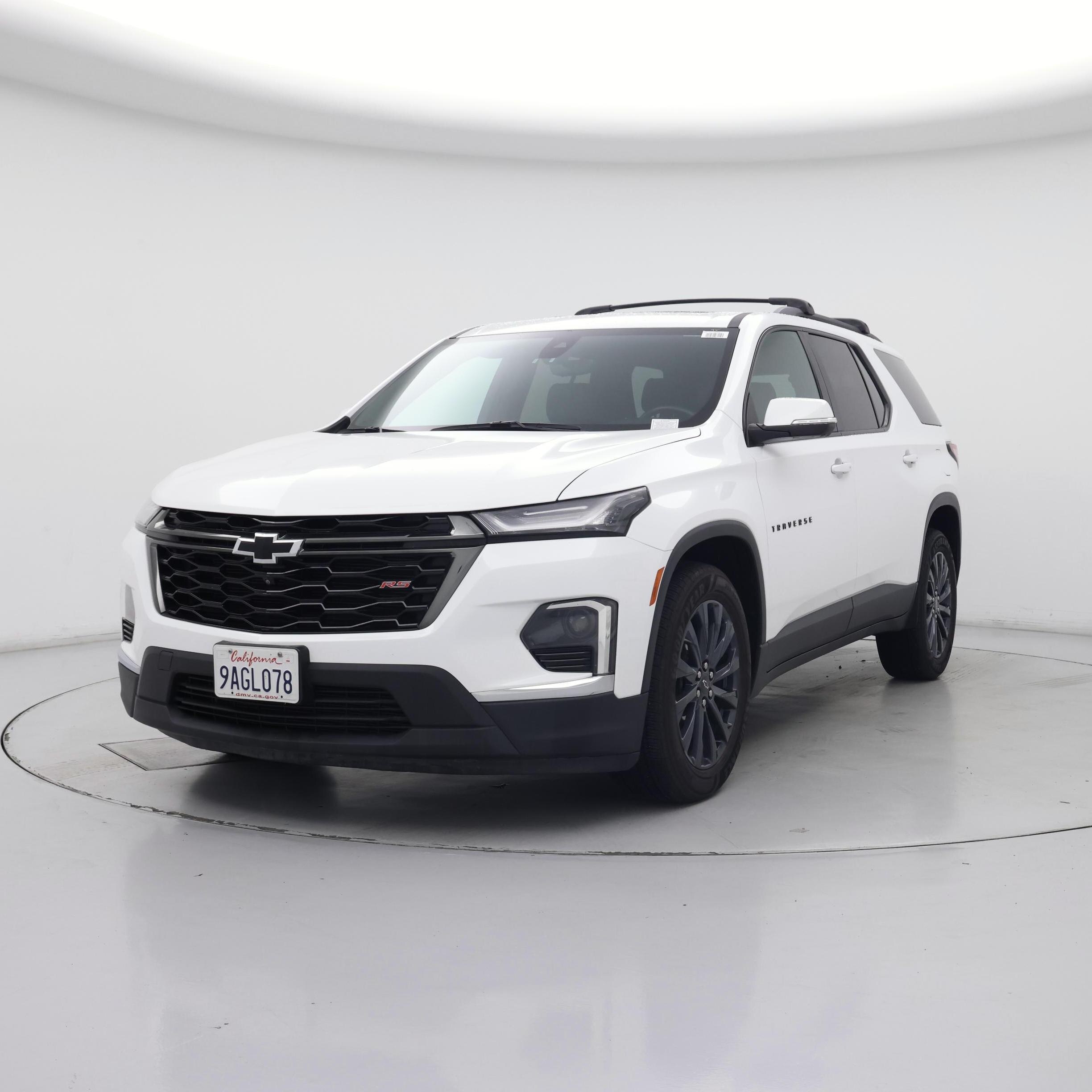 Thumbnail: 2022 Chevrolet Traverse - 4