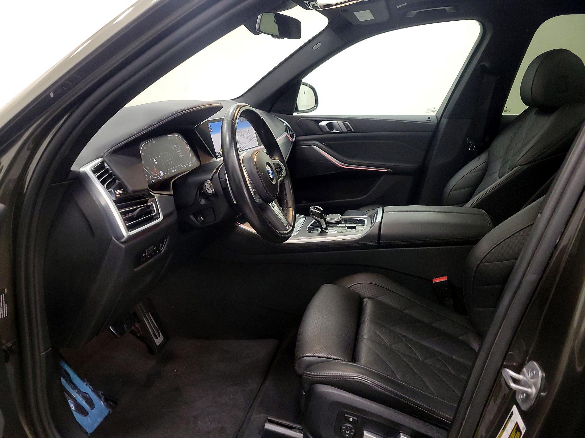 Thumbnail: 2023 BMW X5 - 11