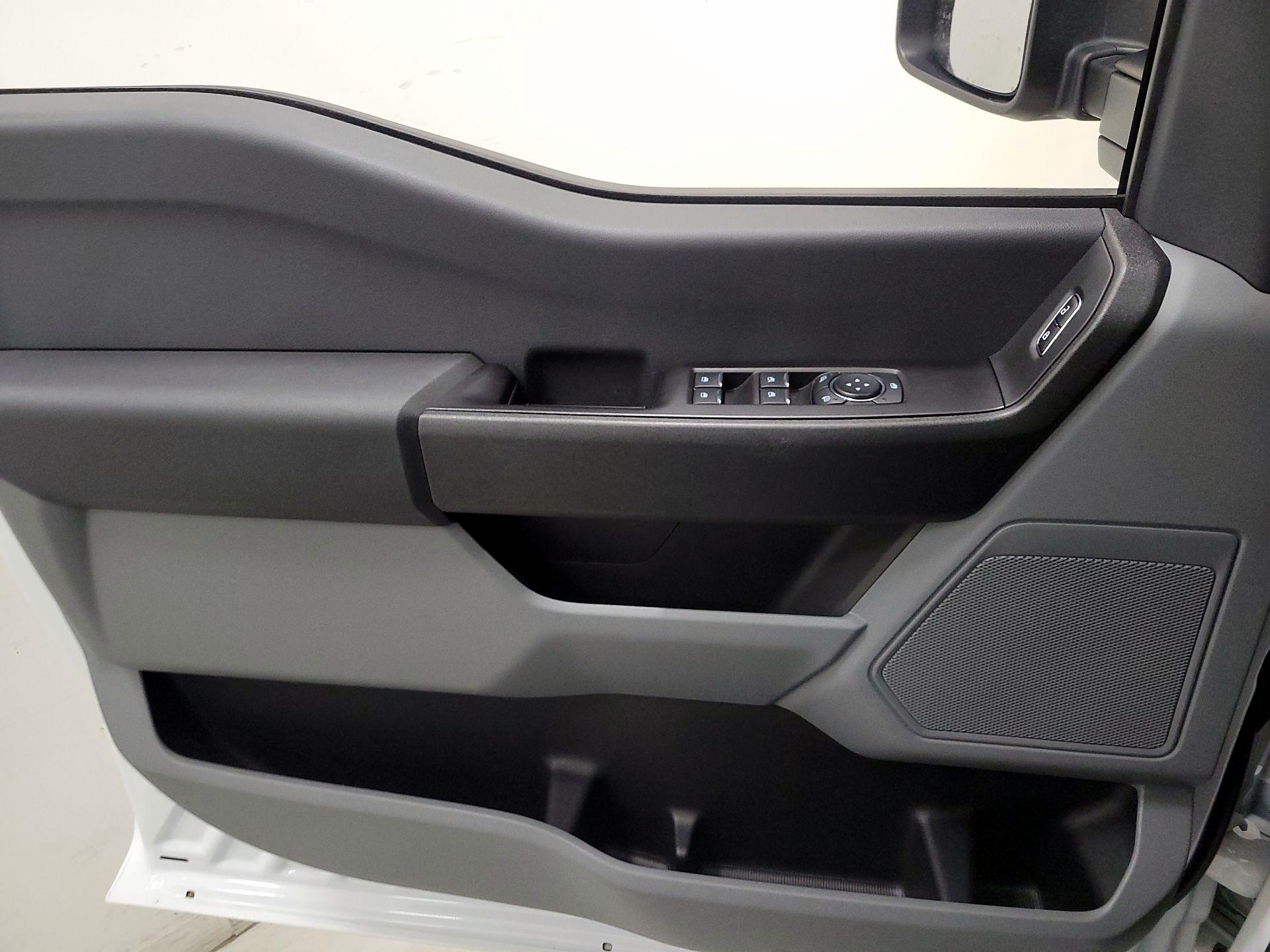 Thumbnail: 2023 Ford F-250 - 12