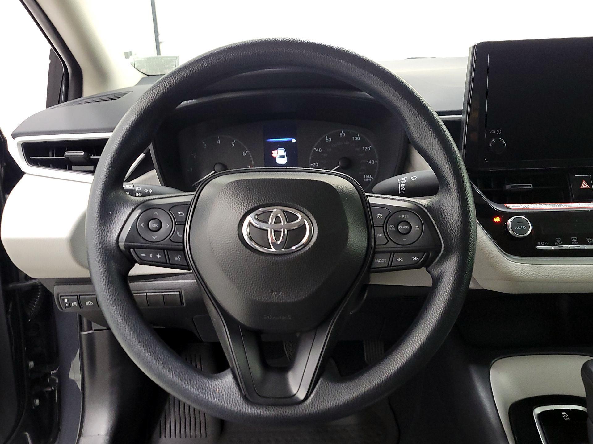 Thumbnail: 2025 Toyota Corolla - 10