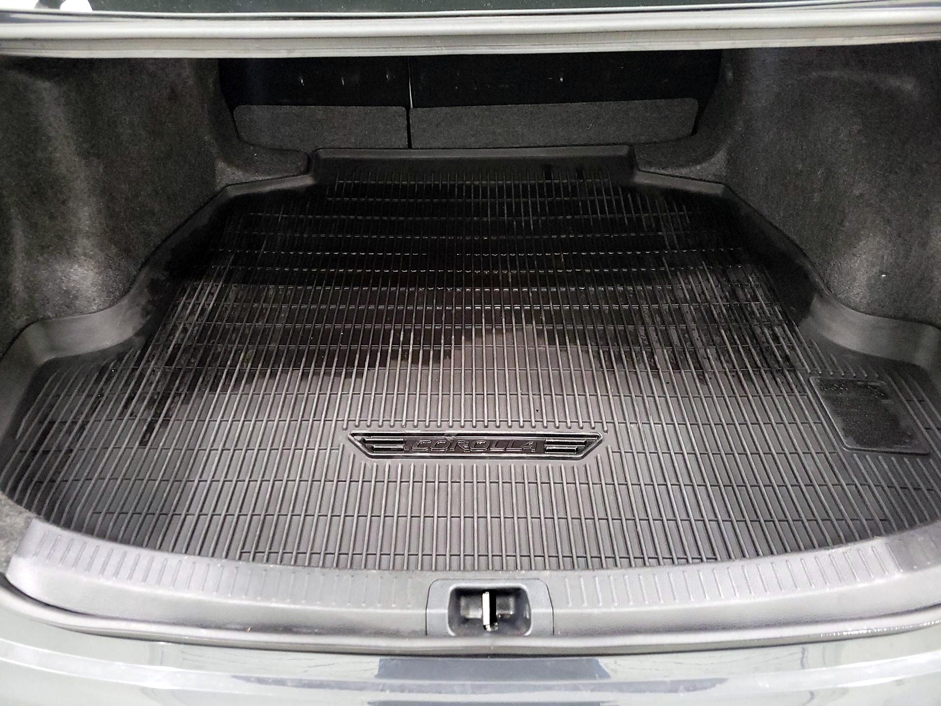 Thumbnail: 2025 Toyota Corolla - 19