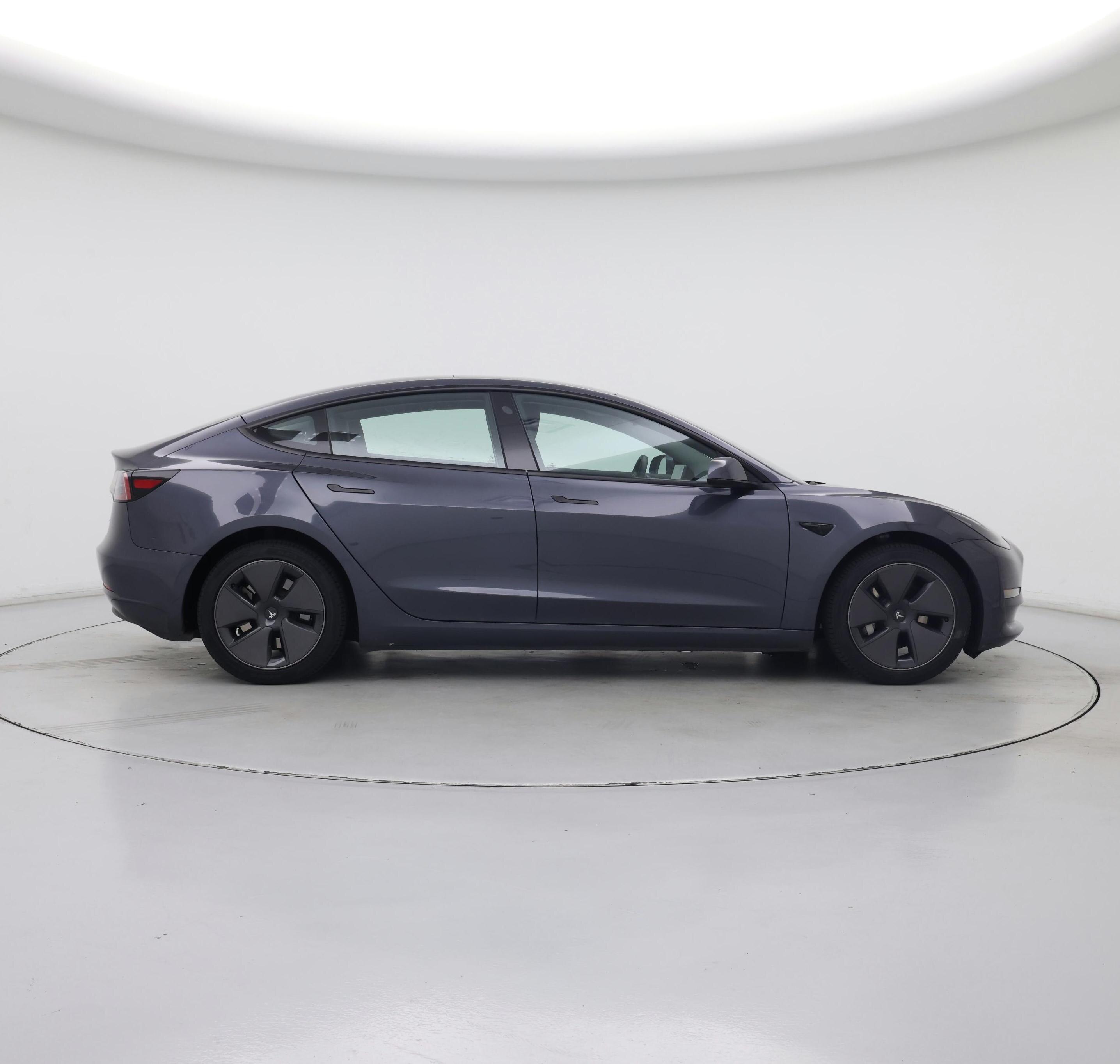 Thumbnail: 2023 Tesla Model 3 - 7