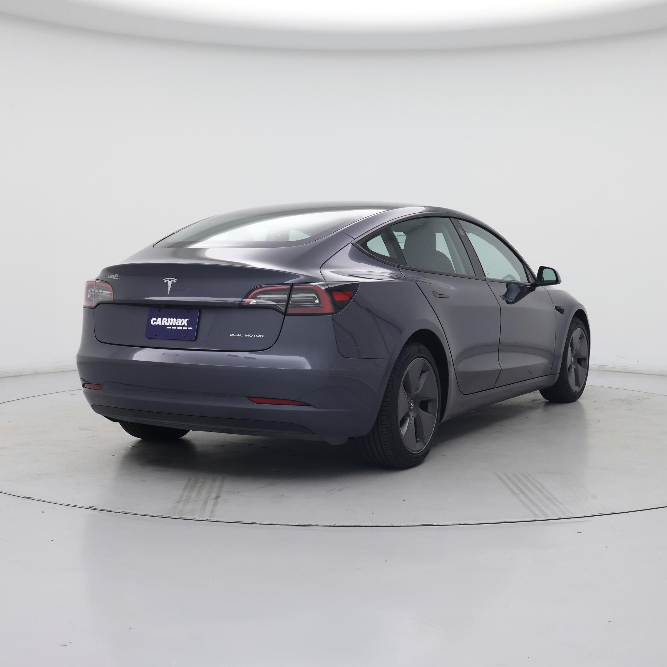 Thumbnail: 2023 Tesla Model 3 - 8