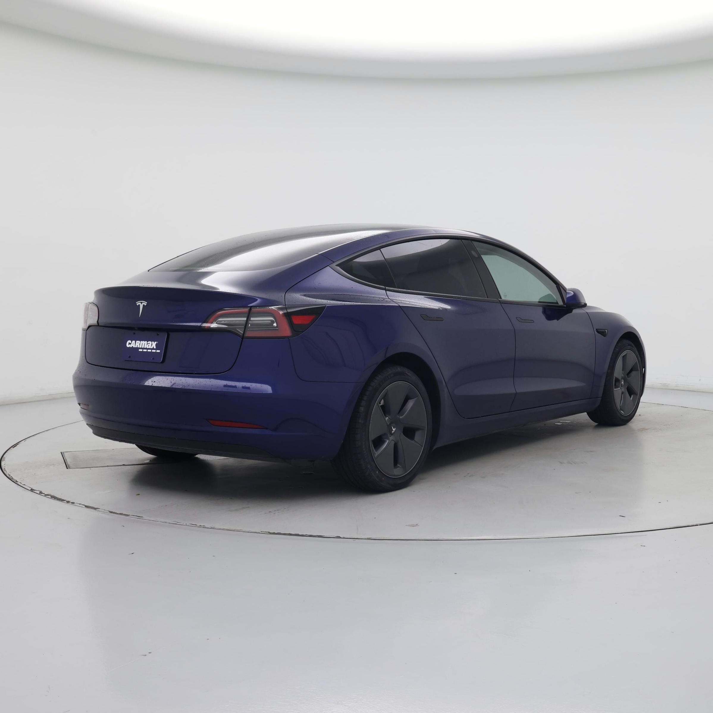 Thumbnail: 2023 Tesla Model 3 - 8