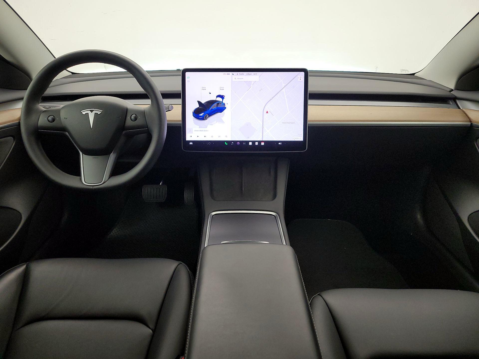 Thumbnail: 2023 Tesla Model 3 - 9