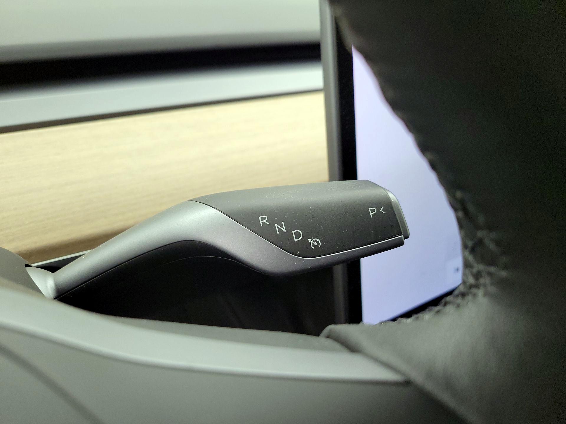 Thumbnail: 2023 Tesla Model 3 - 17