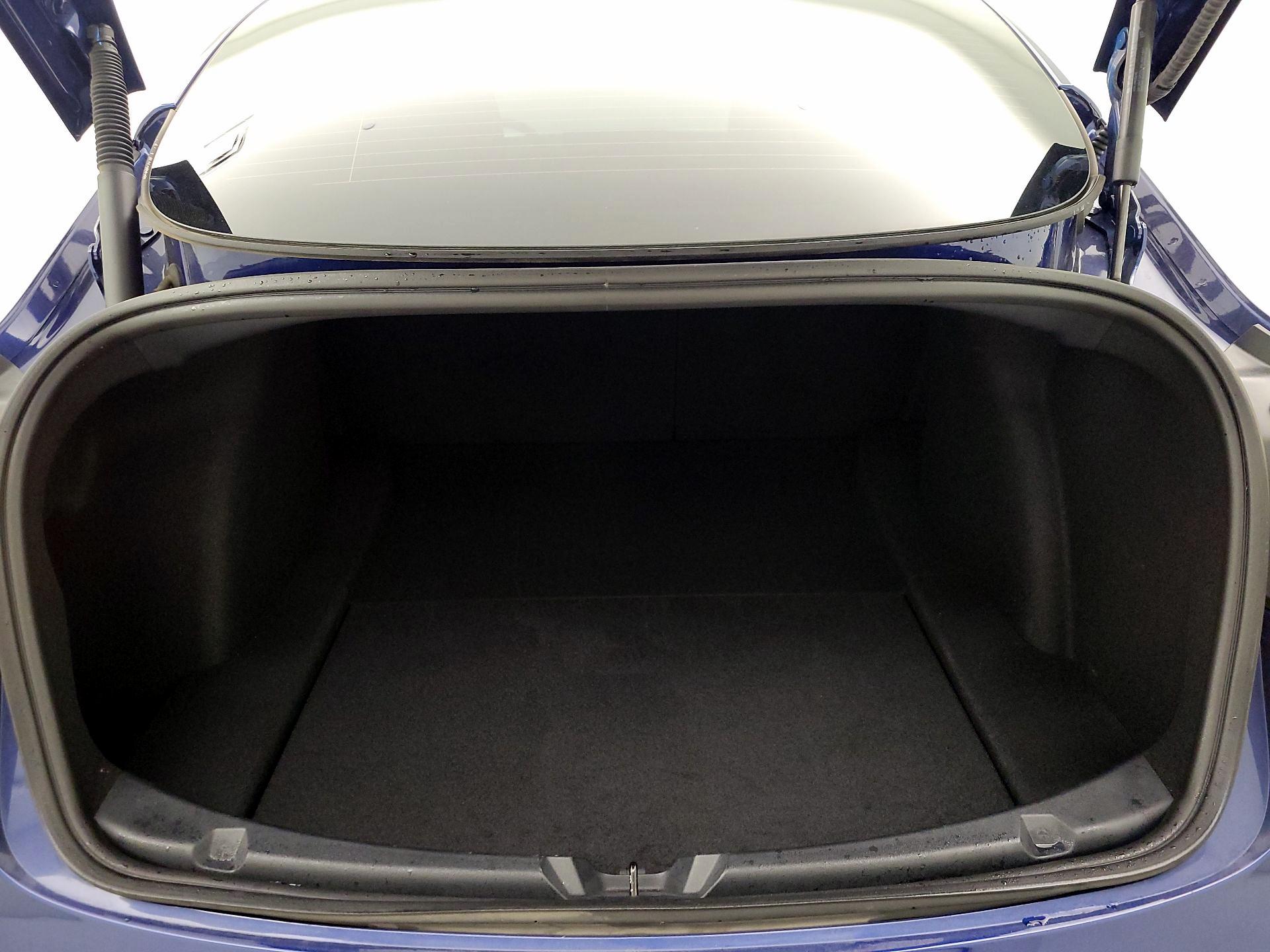 Thumbnail: 2023 Tesla Model 3 - 20