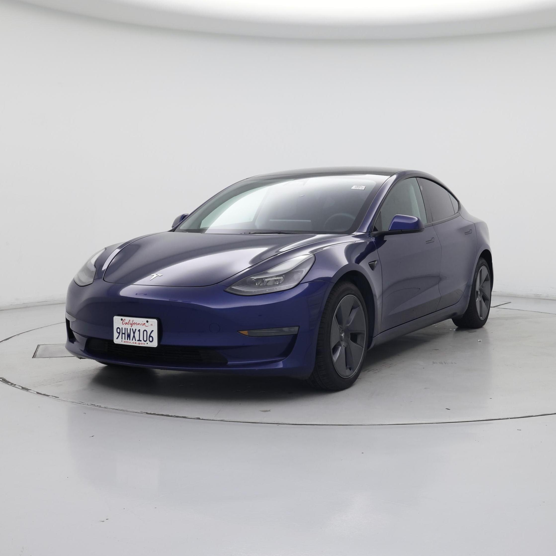 Thumbnail: 2023 Tesla Model 3 - 4