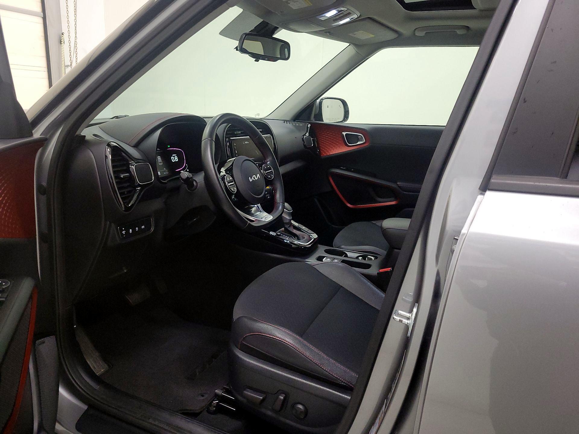 Thumbnail: 2023 Kia Soul - 11