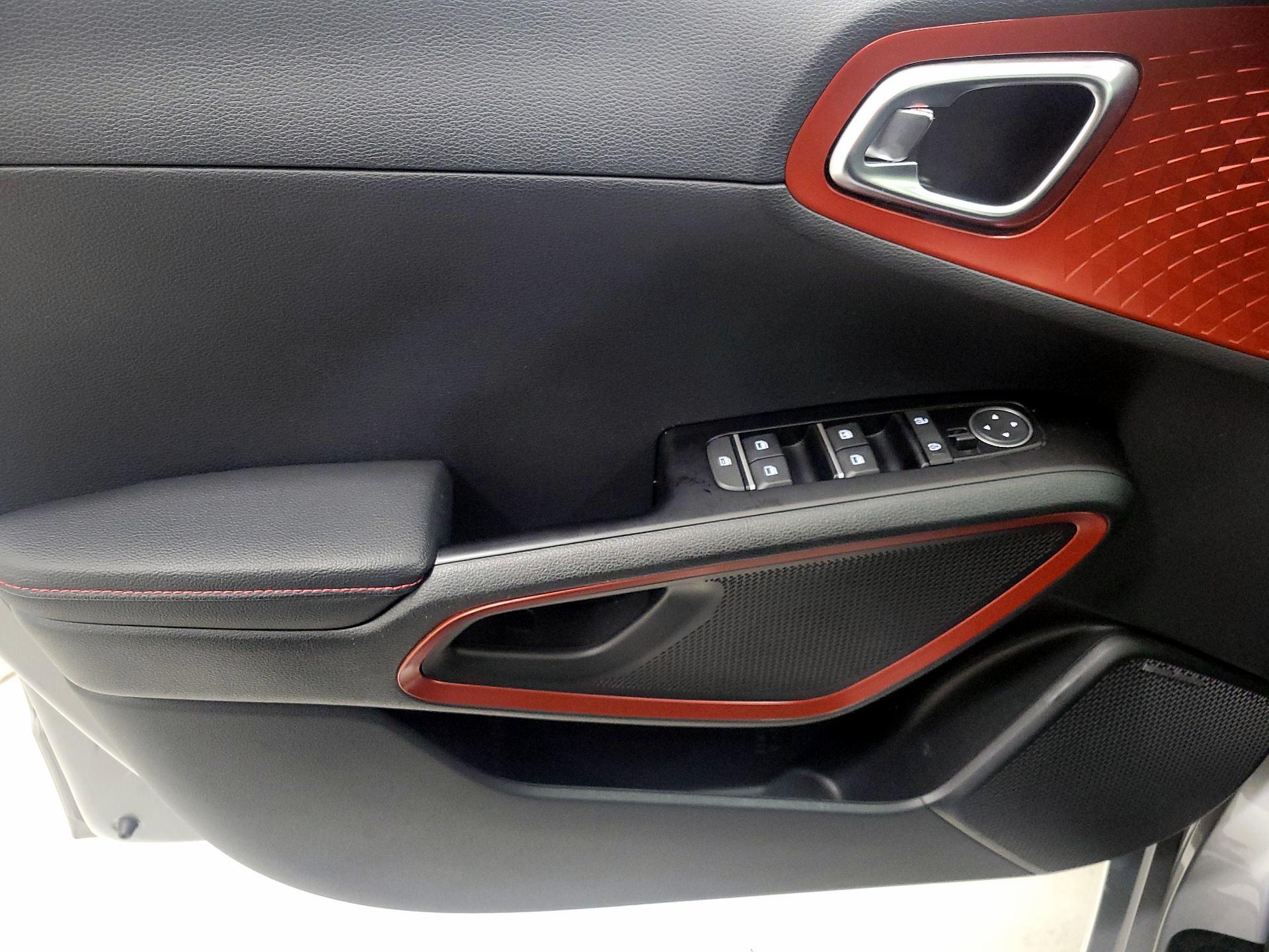 Thumbnail: 2023 Kia Soul - 12