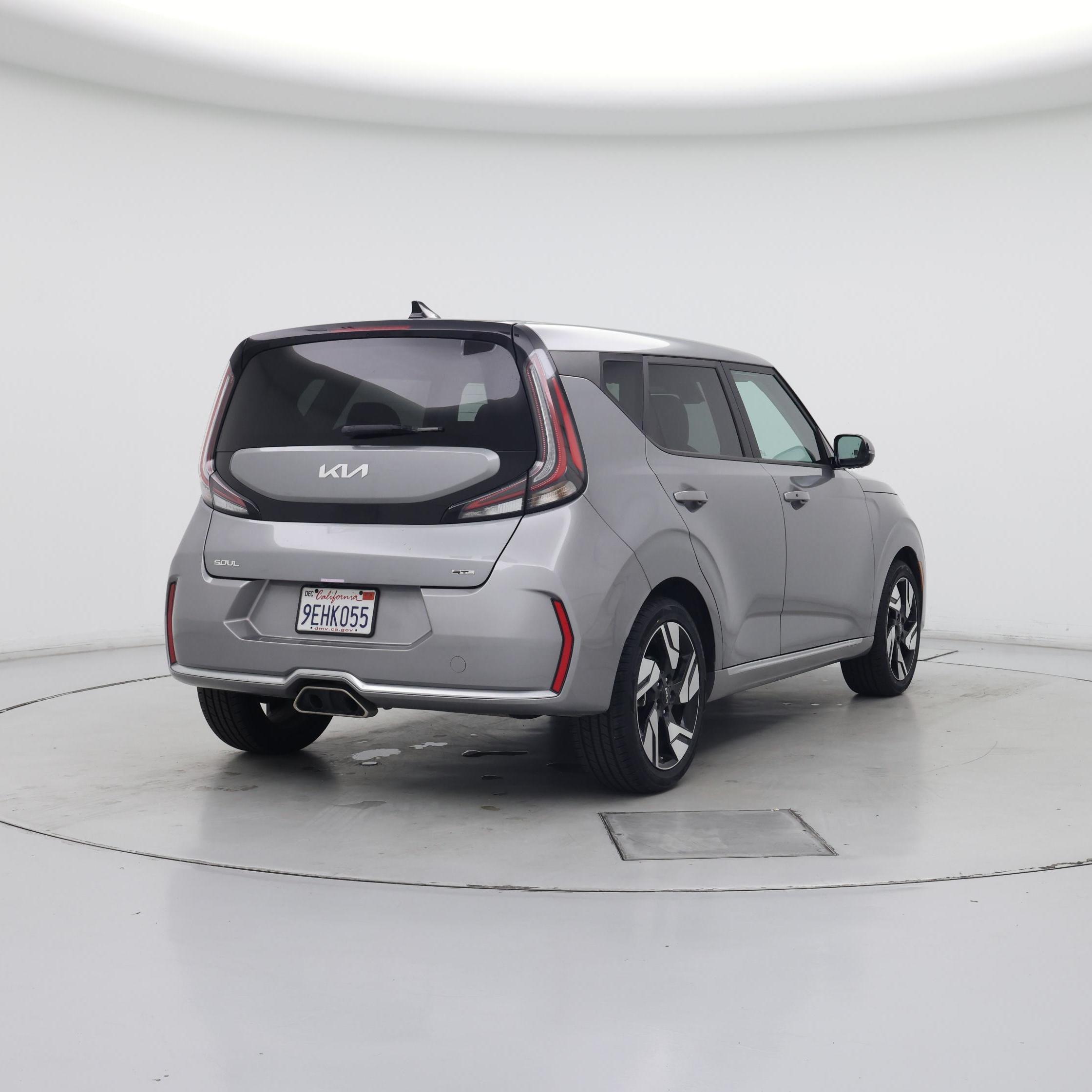 Thumbnail: 2023 Kia Soul - 8