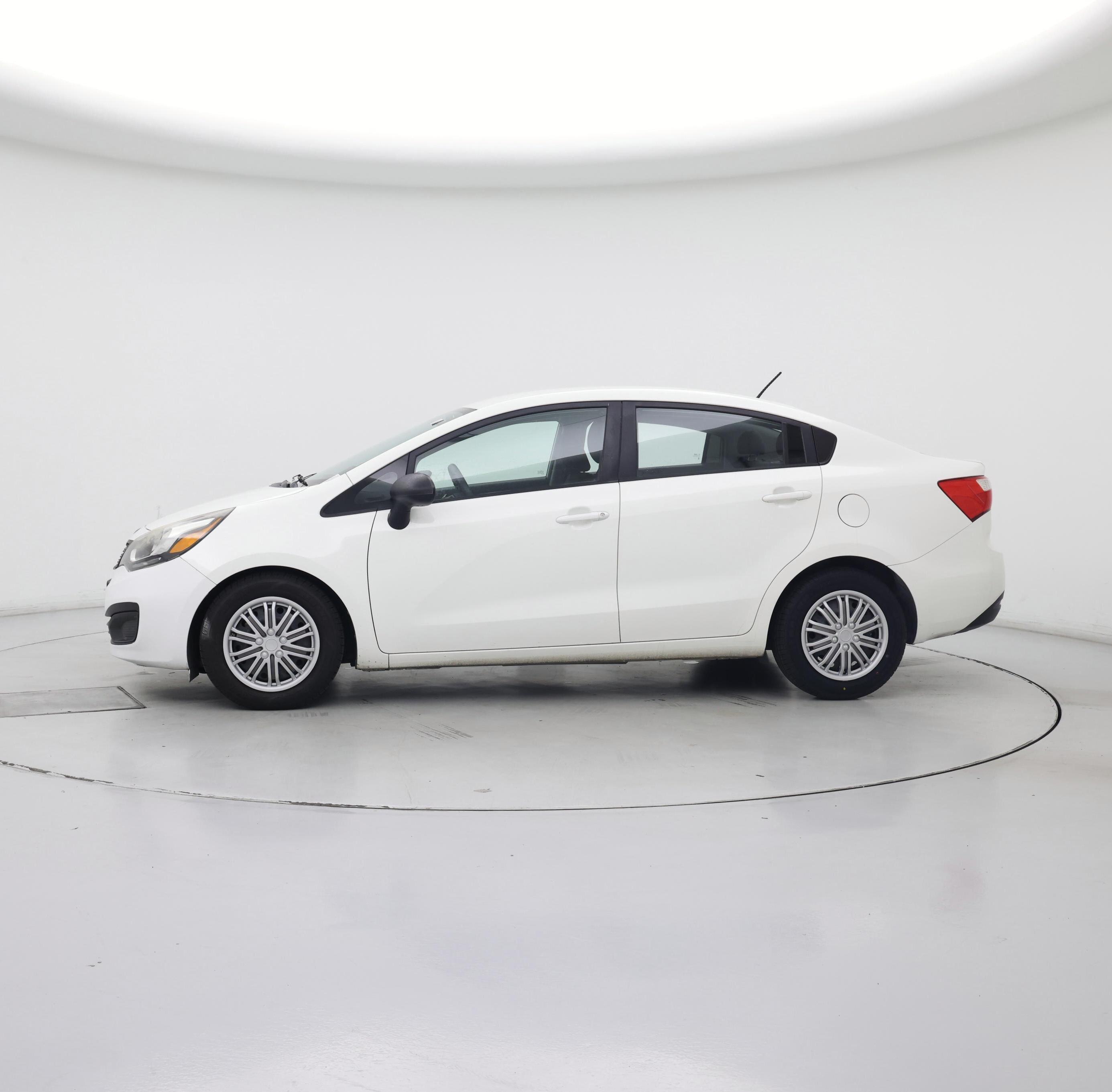 Thumbnail: 2014 Kia Rio - 3