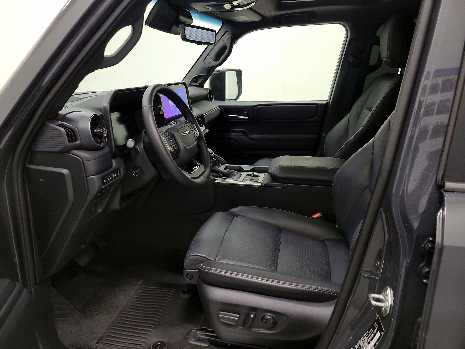 Thumbnail: 2025 Toyota Land Cruiser - 11