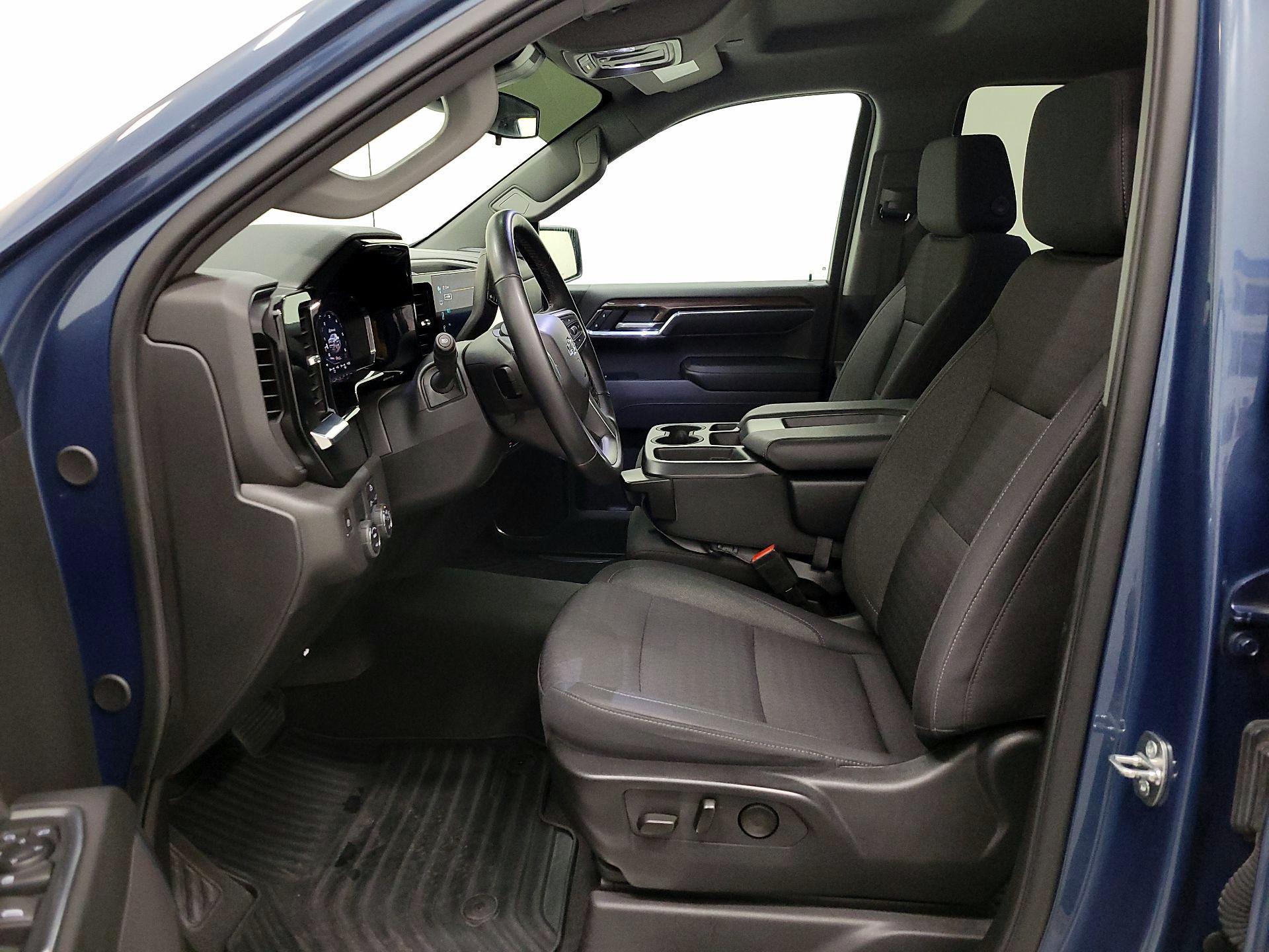 Thumbnail: 2024 Chevrolet Silverado 1500 - 11