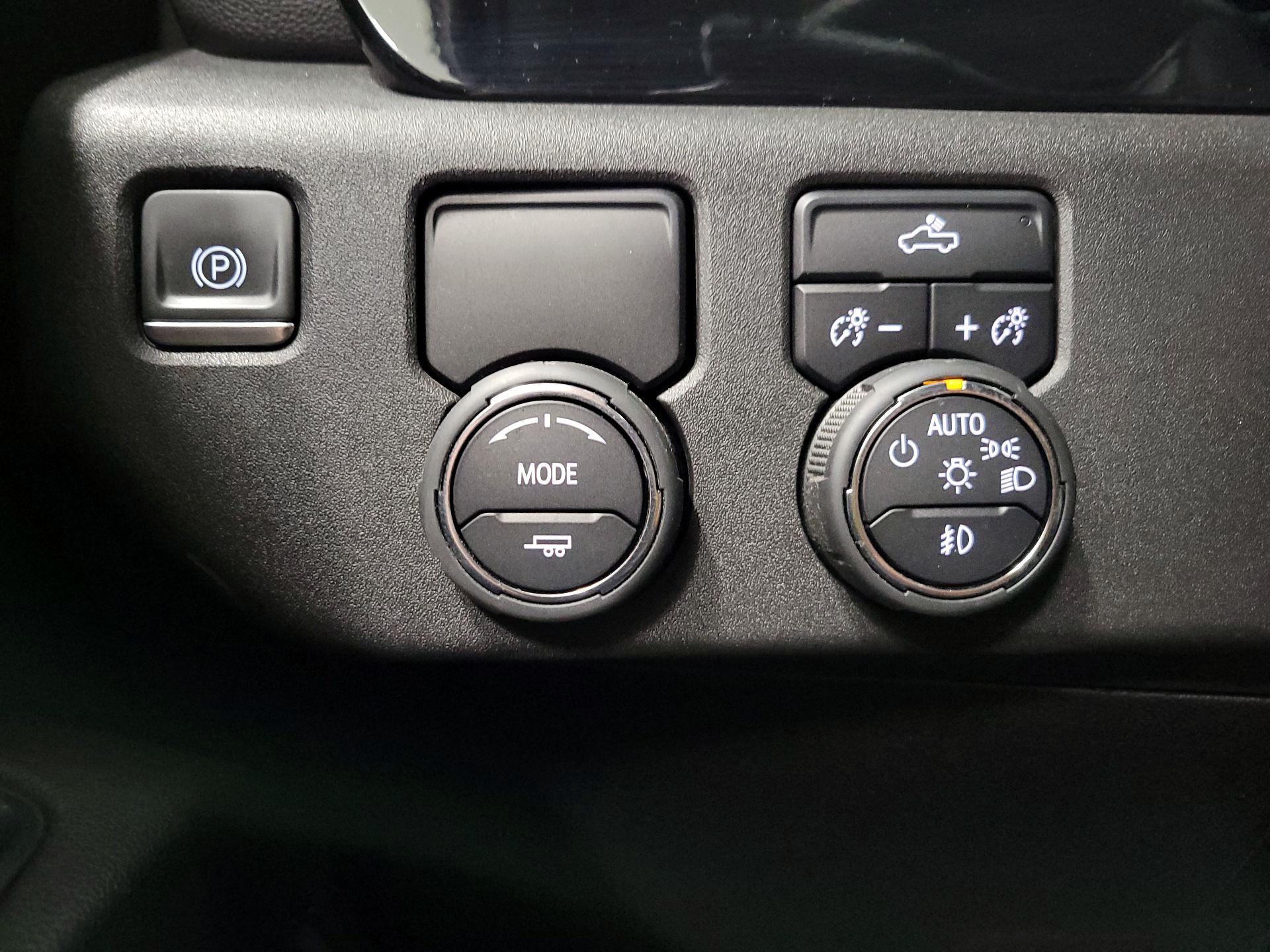 Thumbnail: 2024 Chevrolet Silverado 1500 - 13