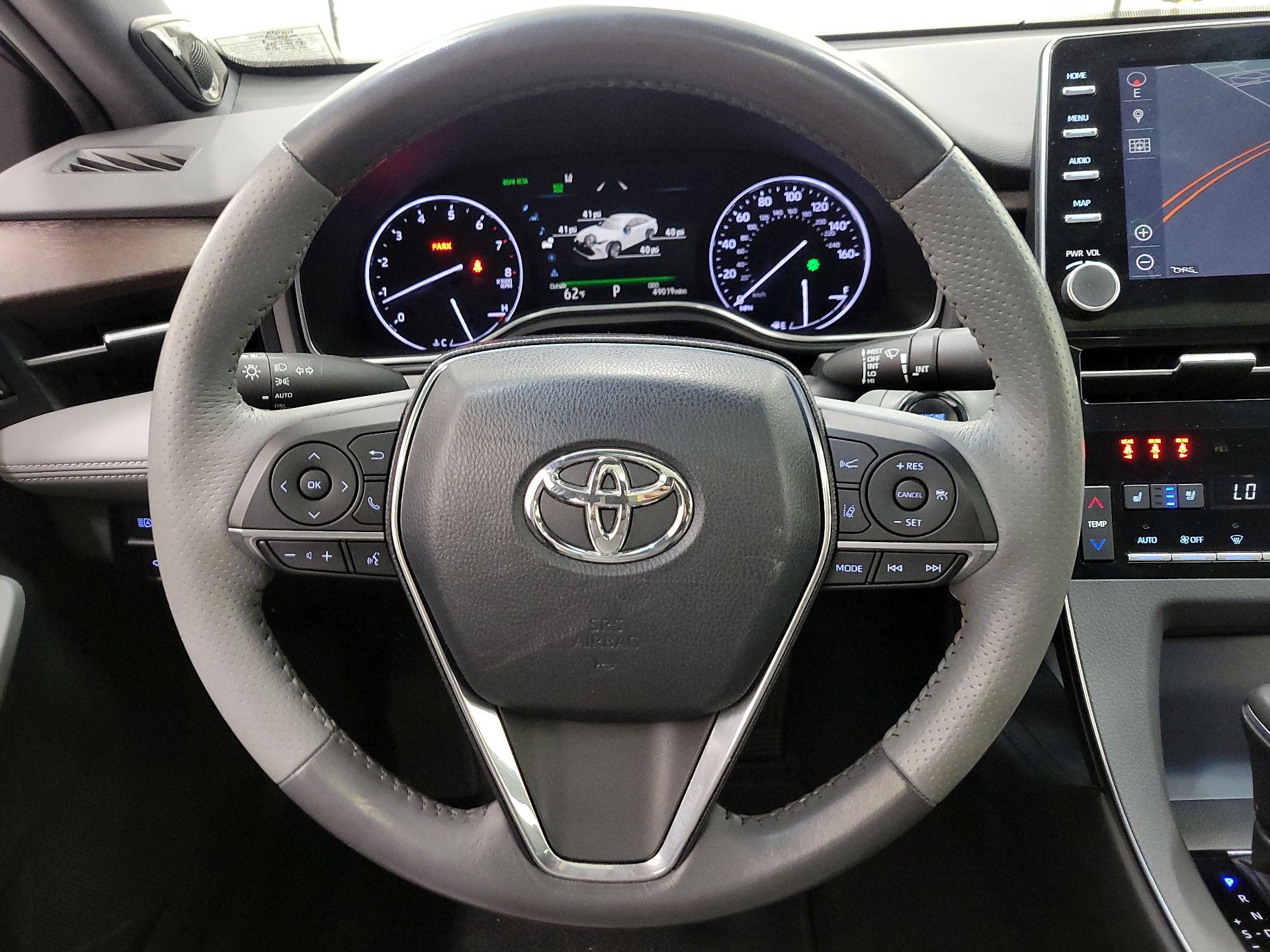 Thumbnail: 2019 Toyota Avalon - 10