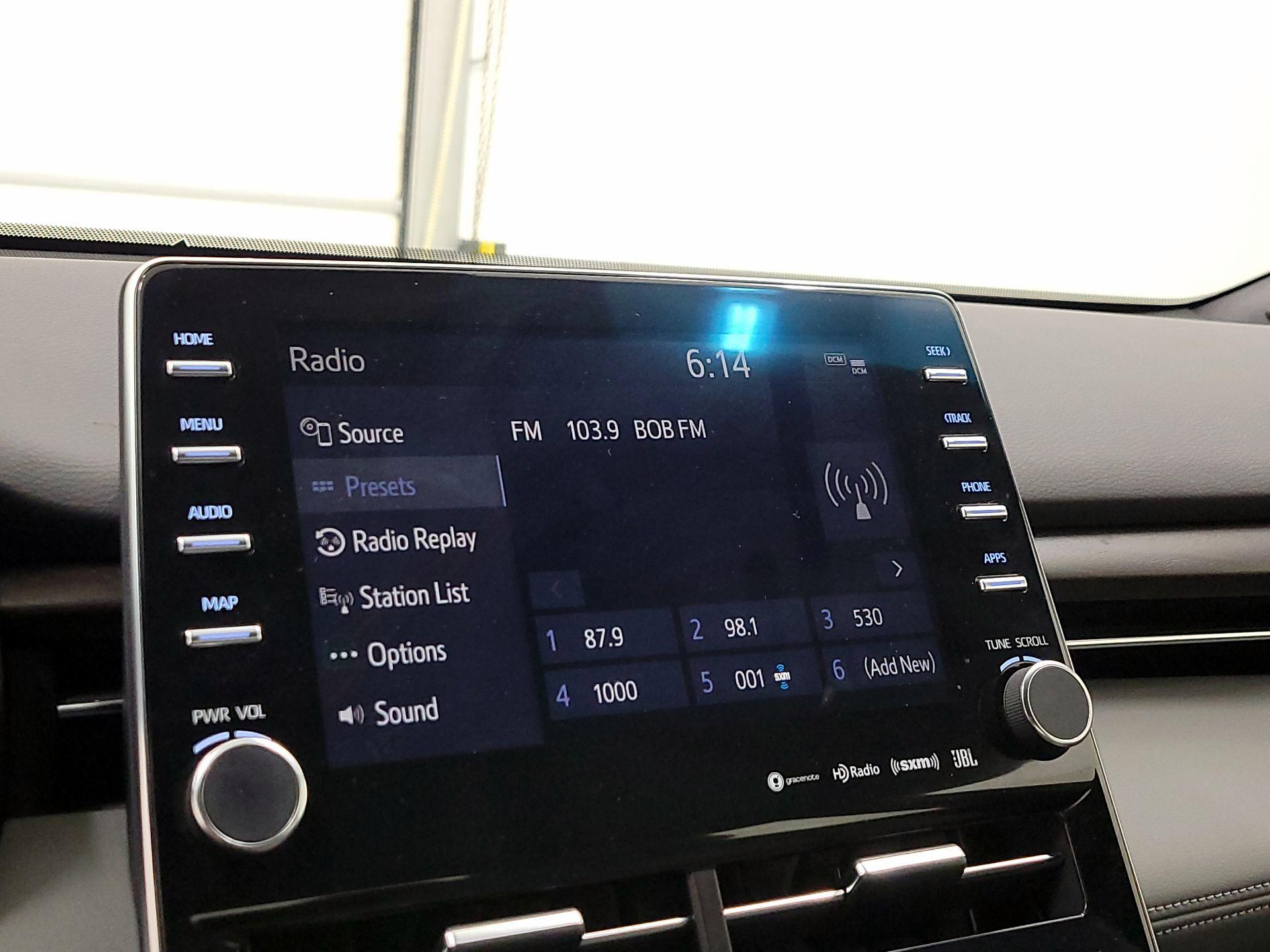 Thumbnail: 2019 Toyota Avalon - 16