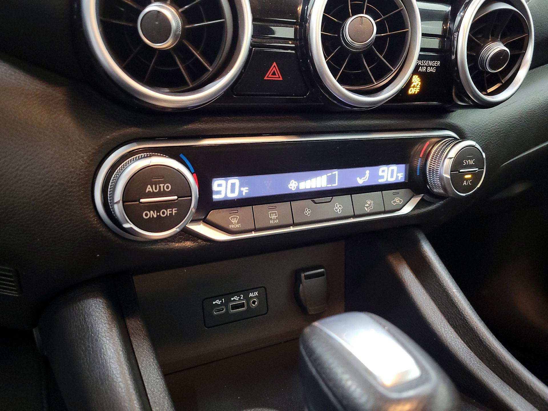 Thumbnail: 2020 Nissan Sentra - 16