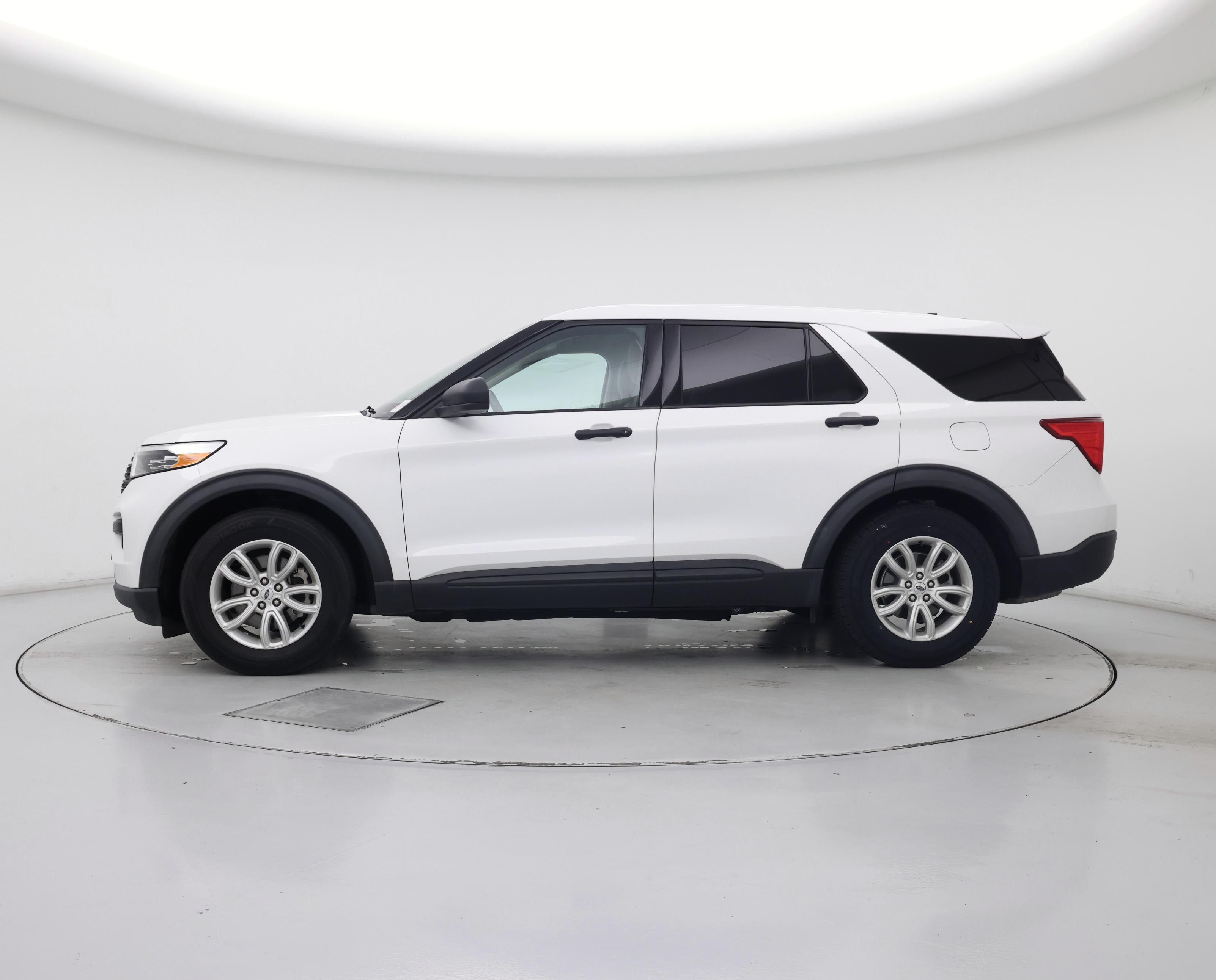 Thumbnail: 2021 Ford Explorer - 3