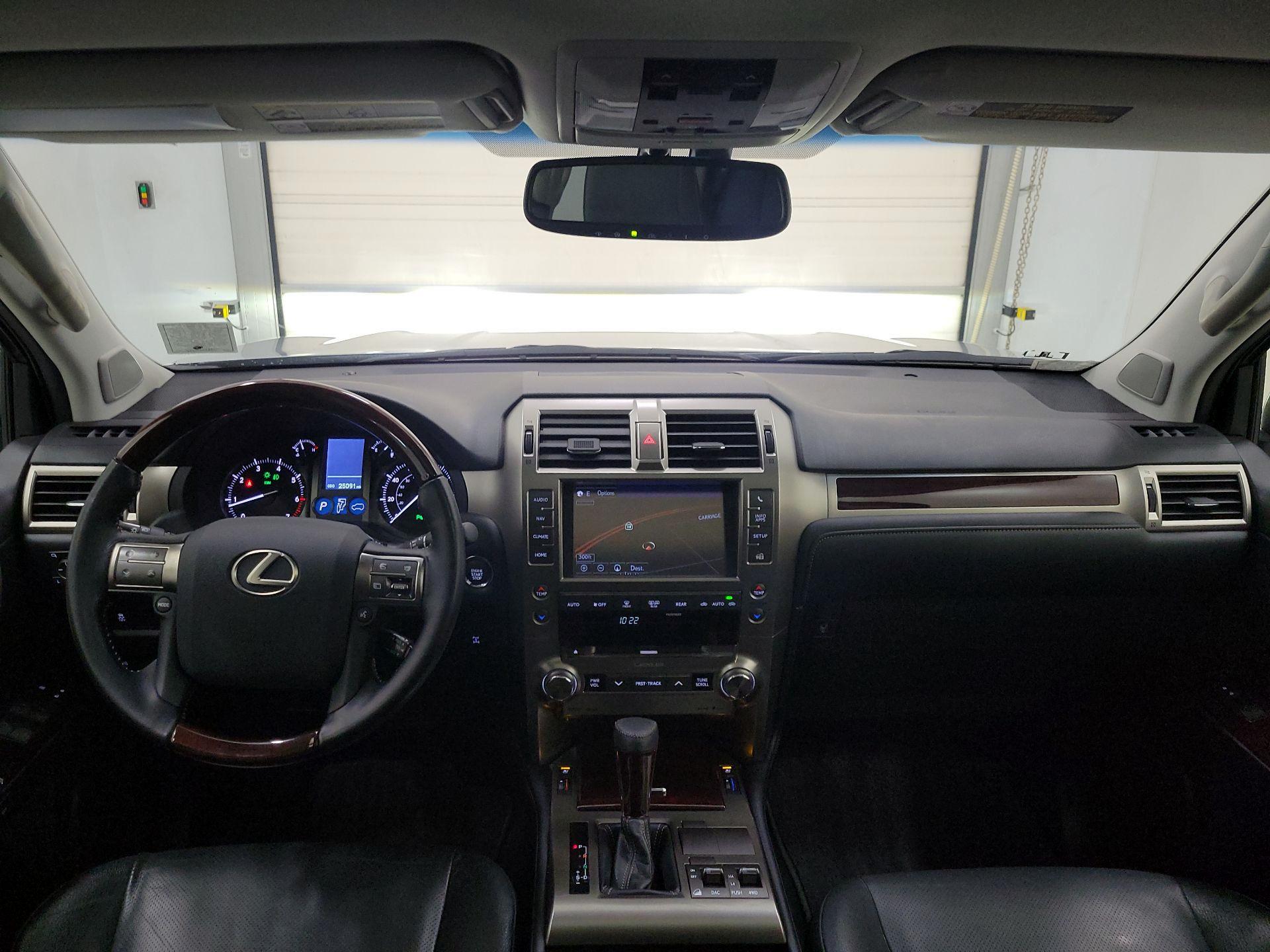 Thumbnail: 2018 Lexus GX - 9