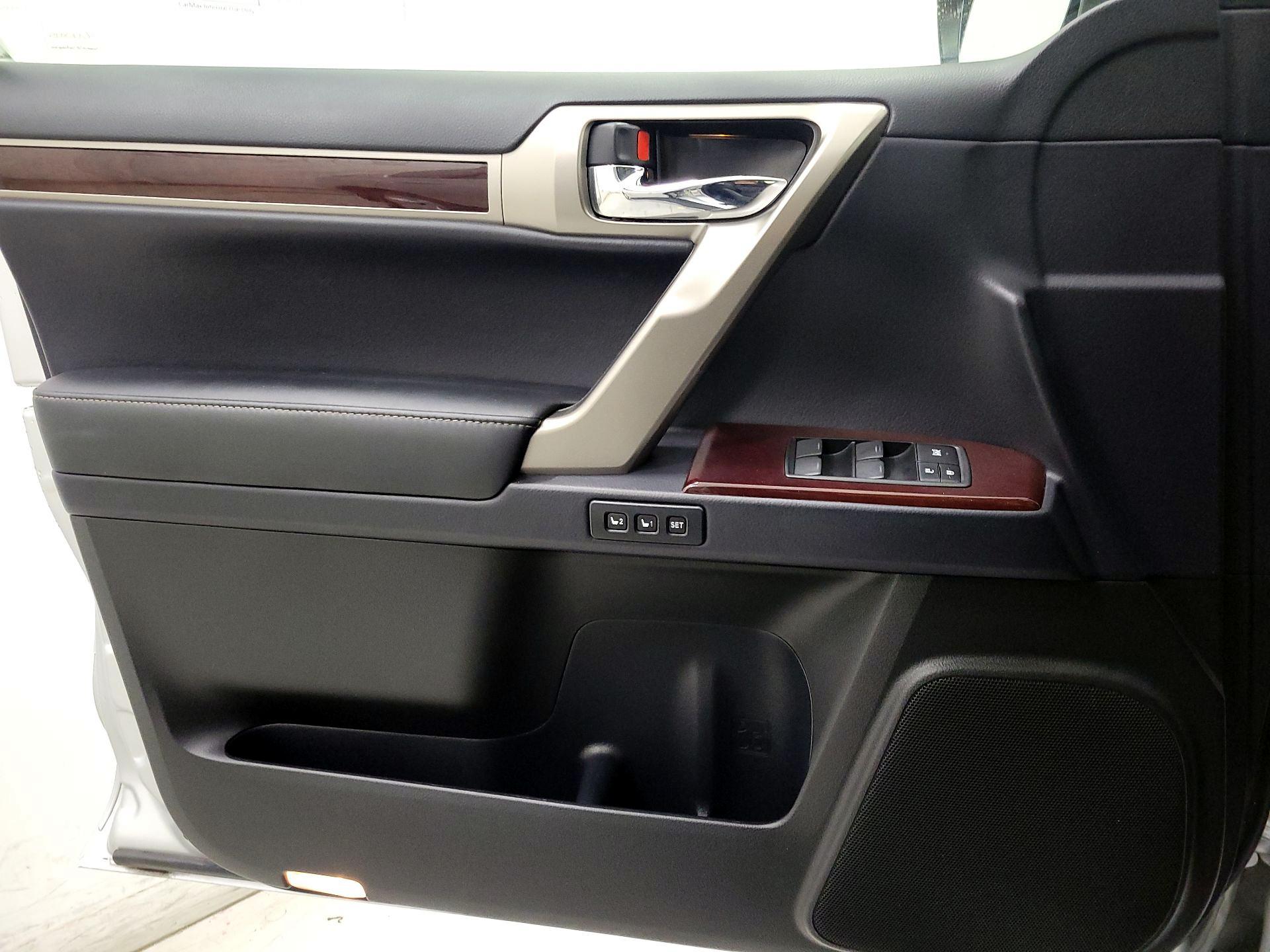 Thumbnail: 2018 Lexus GX - 12