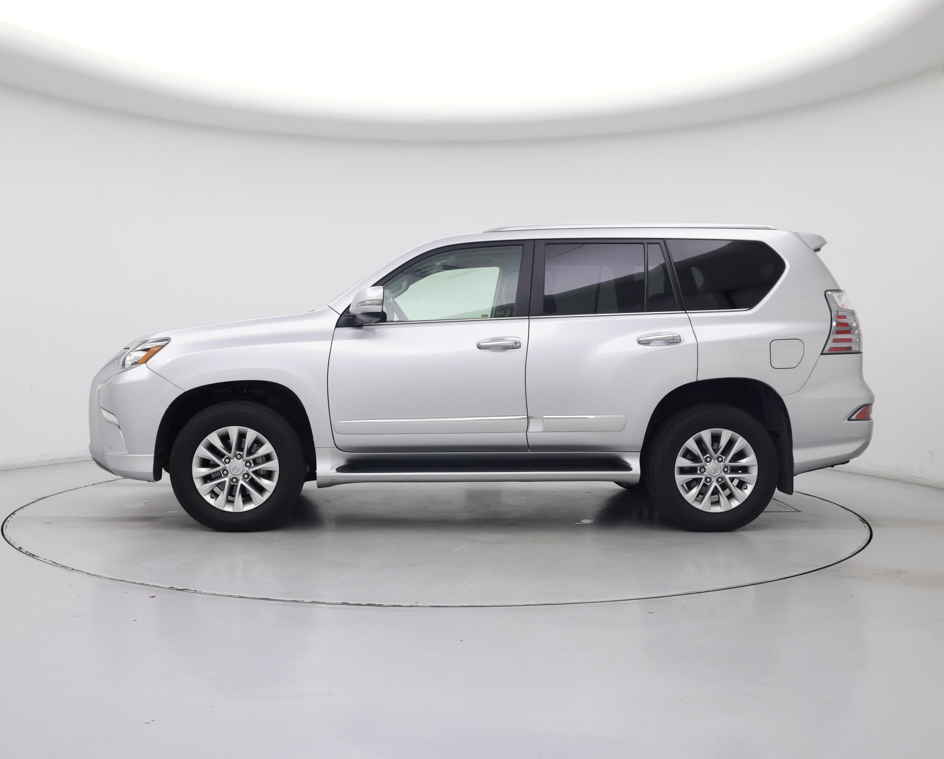 Thumbnail: 2018 Lexus GX - 3