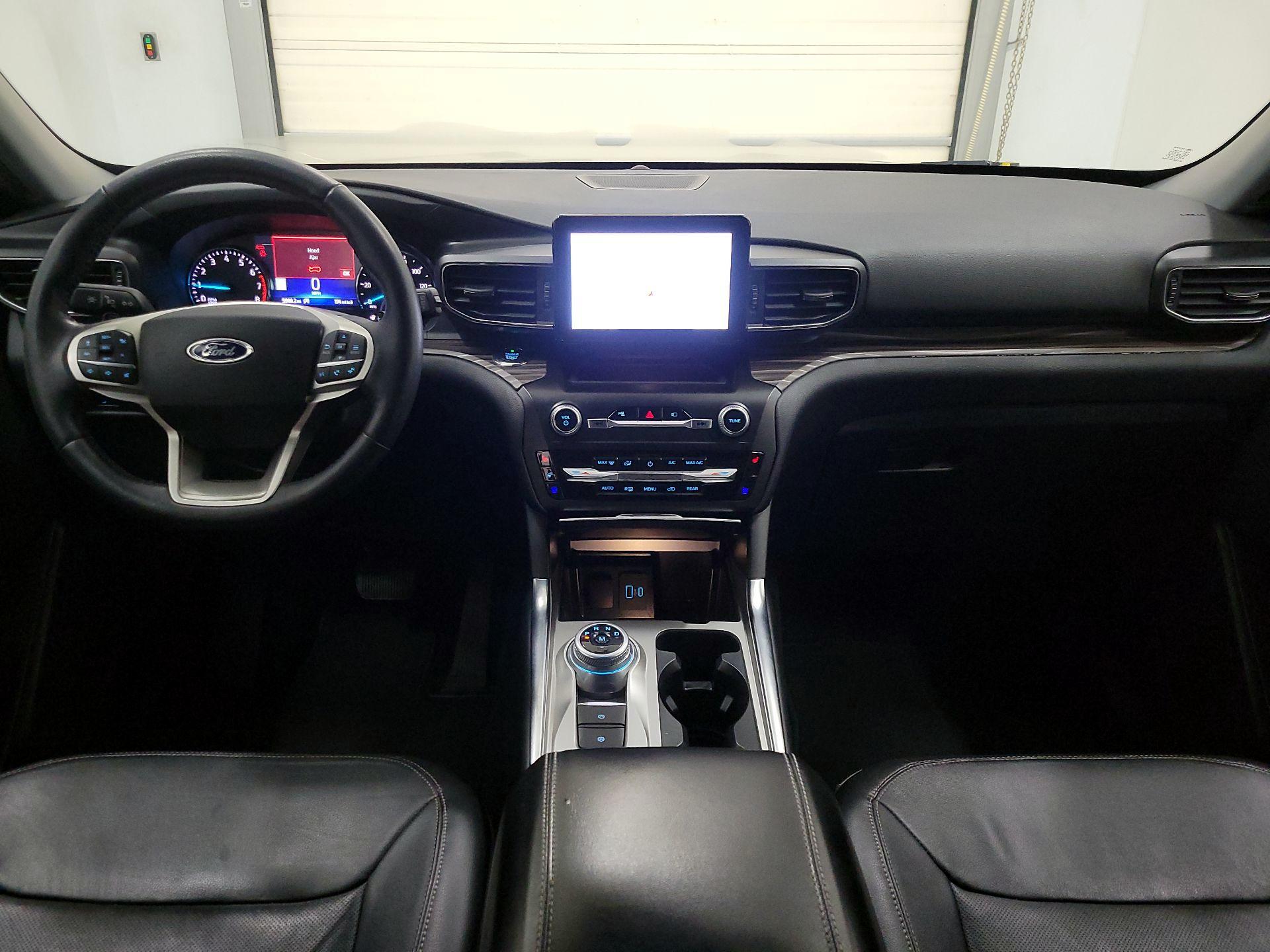 Thumbnail: 2020 Ford Explorer - 9
