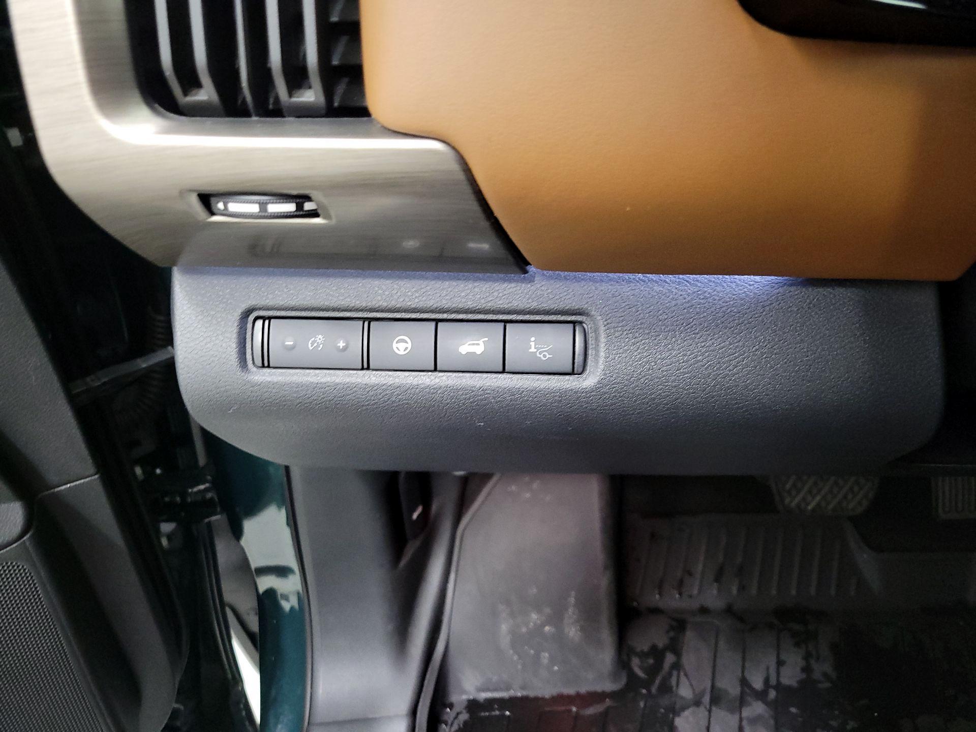 Thumbnail: 2023 Nissan Pathfinder - 13