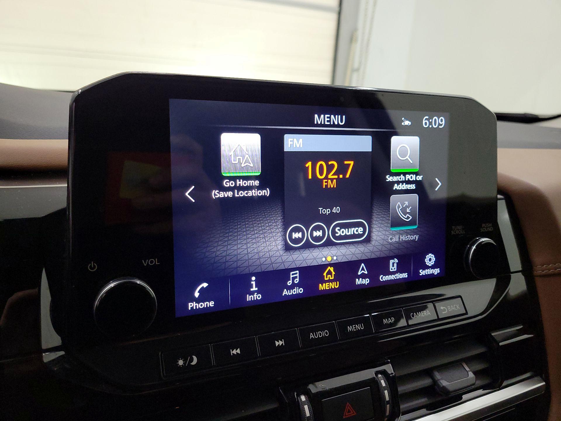 Thumbnail: 2023 Nissan Pathfinder - 16